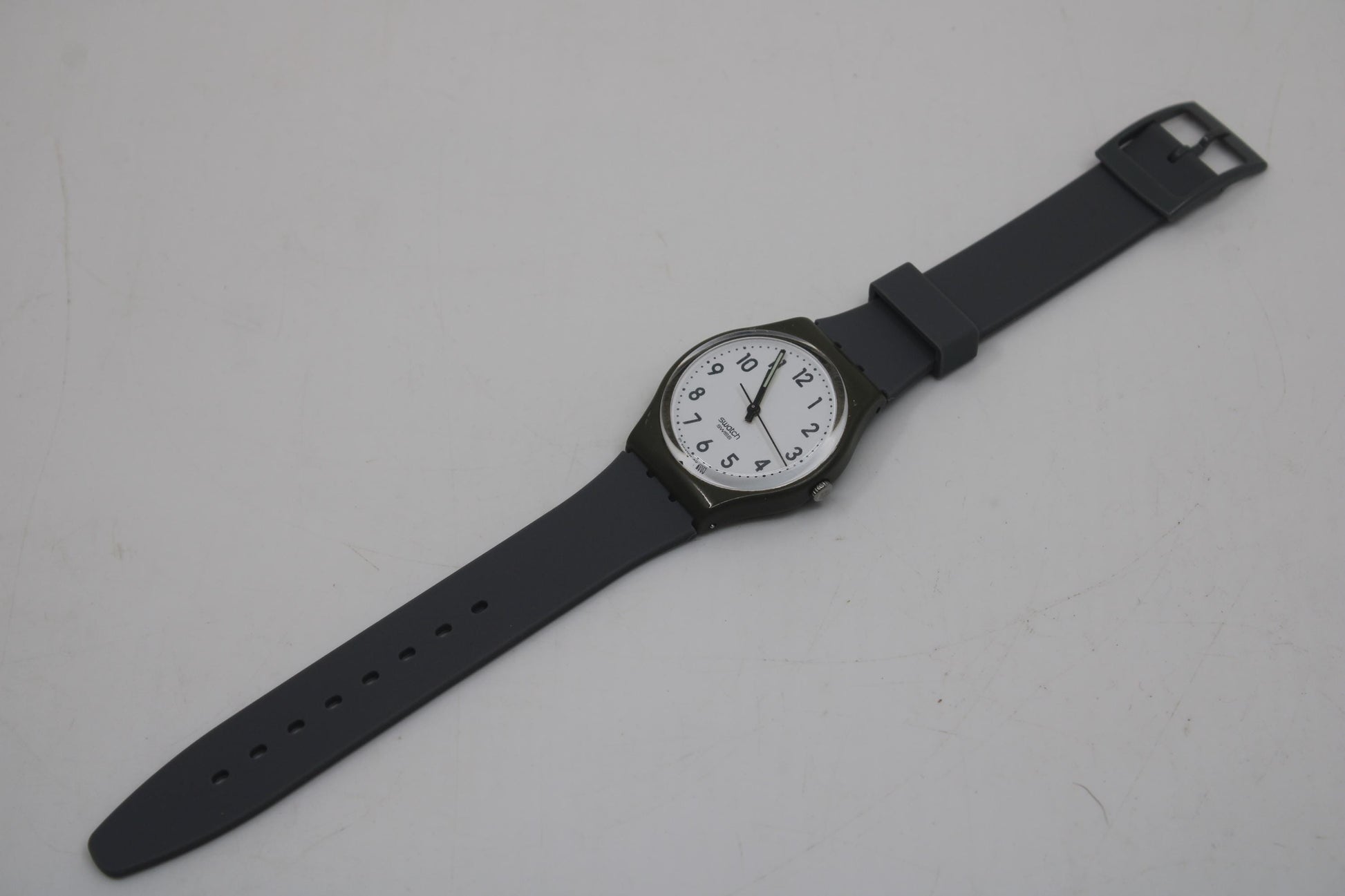 Very Nice 17mm Gents Swatch, 'Fog Cloud', GM169, used condition, working fine