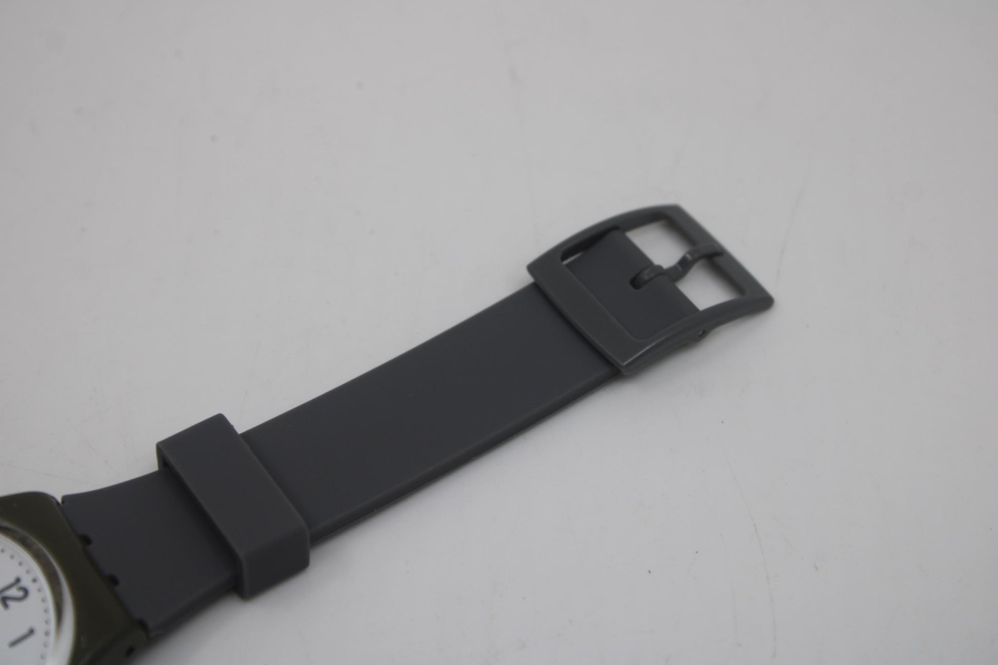 Very Nice 17mm Gents Swatch, 'Fog Cloud', GM169, used condition, working fine