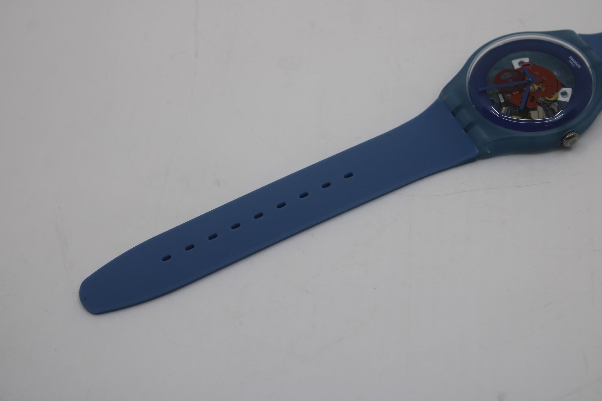Vintage New Gents Swatch 'Blue Grey Lacquered' SUON102, in MINT condition, working 100% with the original strap