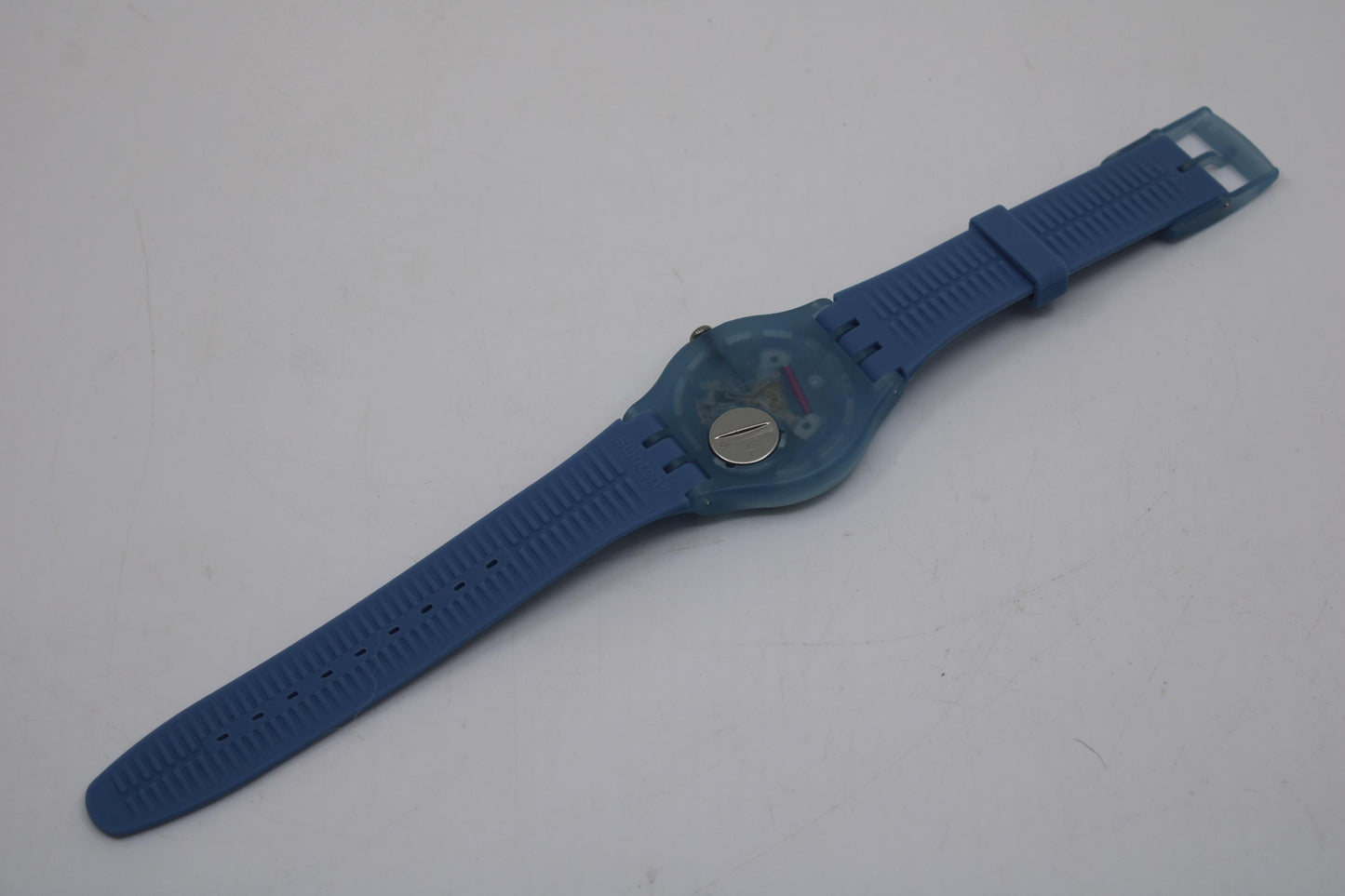 Vintage New Gents Swatch 'Blue Grey Lacquered' SUON102, in MINT condition, working 100% with the original strap