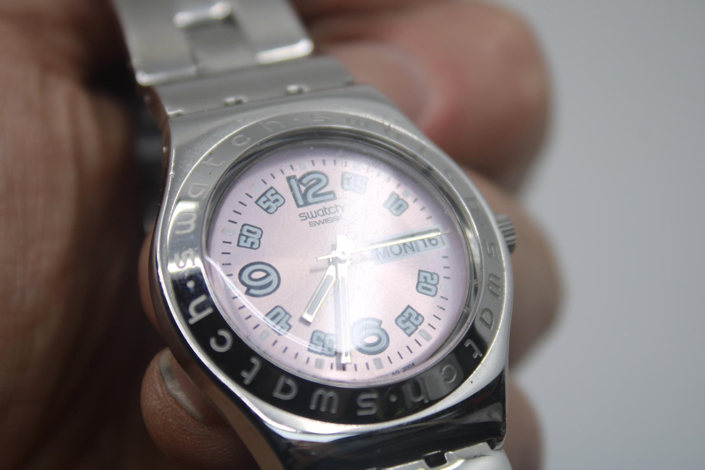 Swatch Irony, 'Ciel Clair Violet' , YLG706G , NO box, with NON-original strap, Working fine, near mint