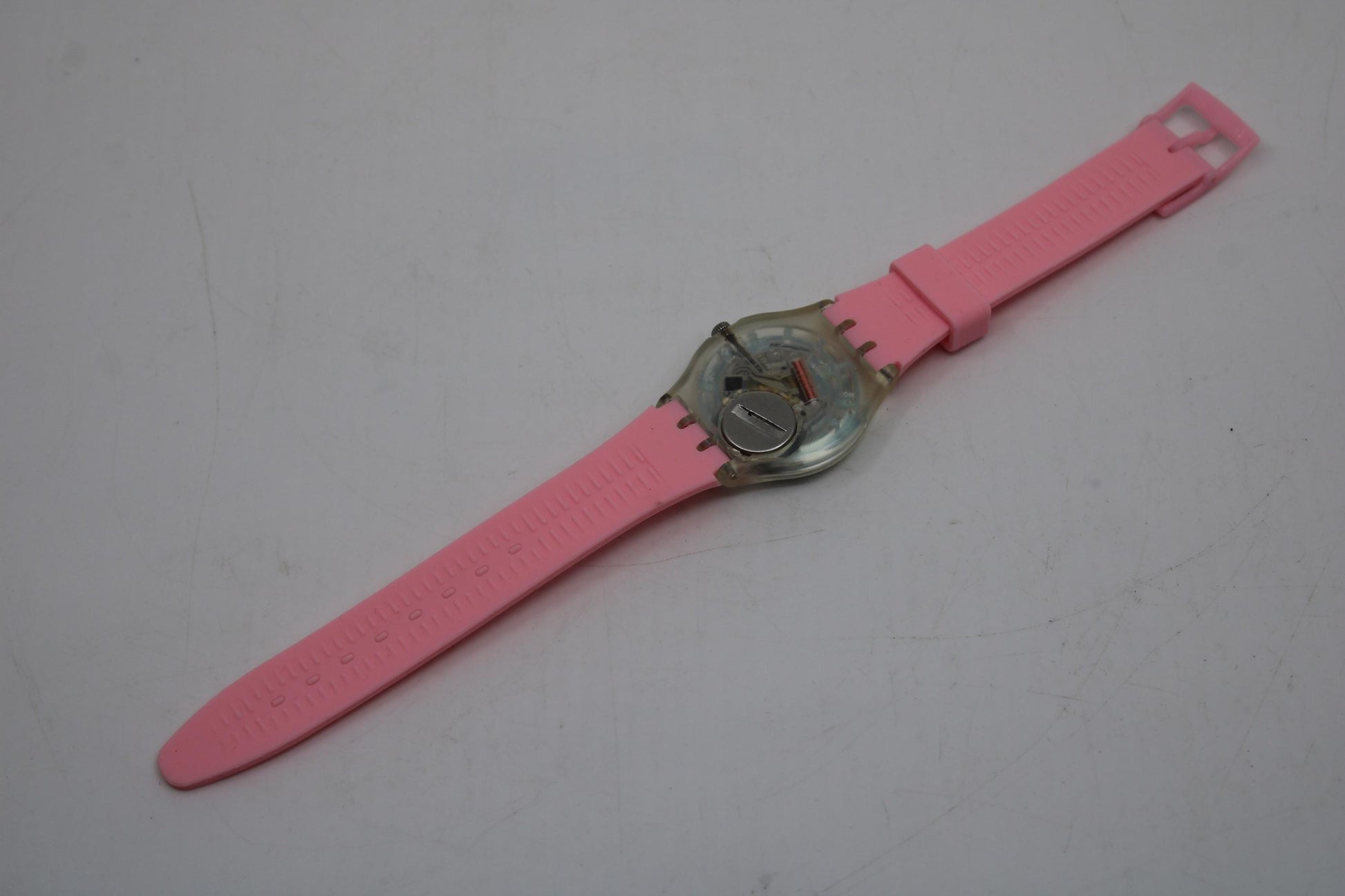 Vintage Gents Swatch, 'Piggy the Bear', GK367, NO box, In VERY NICE Condition, New Strap, Working fine
