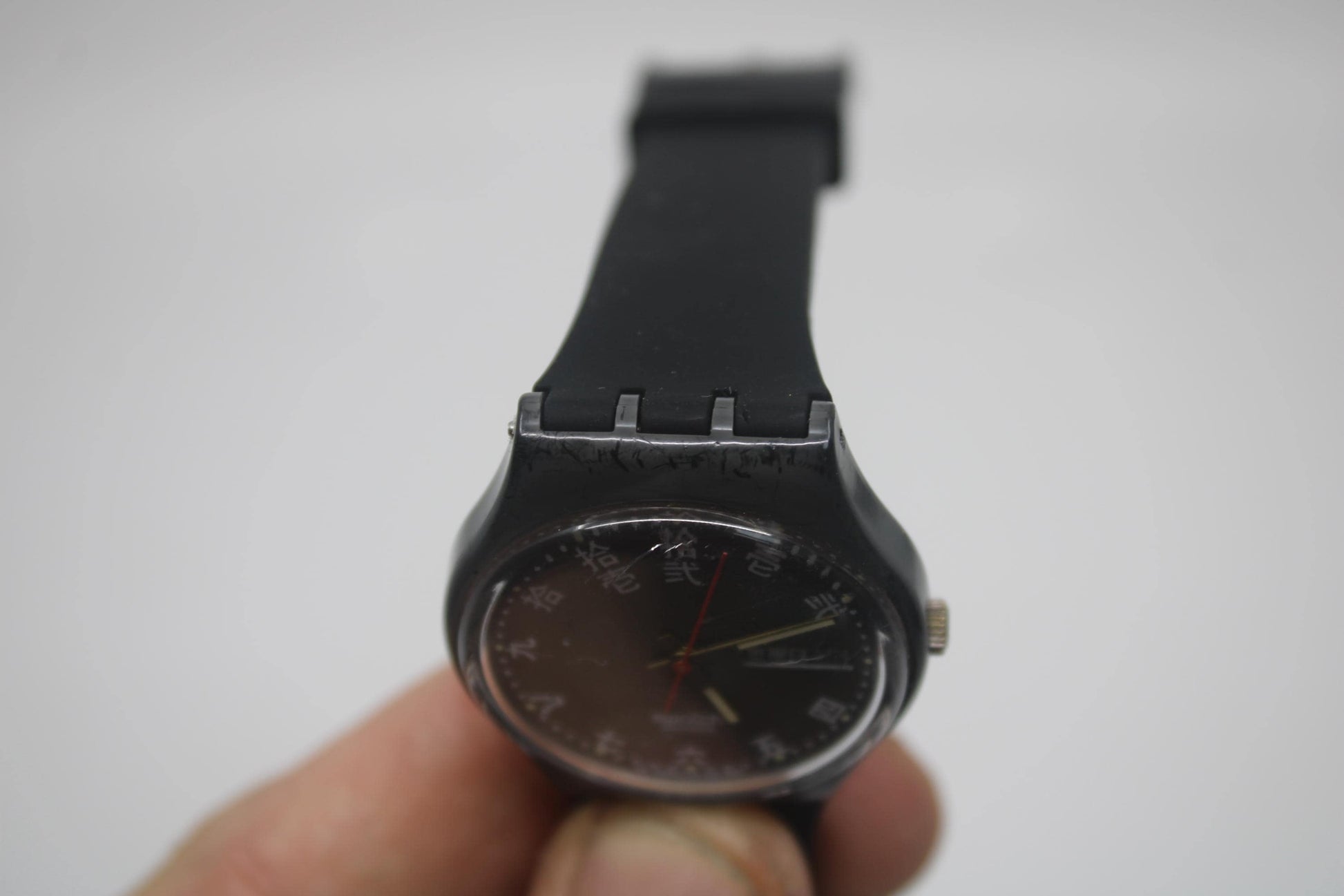 1991 Vintage Gents Swatch 'Genji' GB723, it is in a used condition, clock working fine with brandnew strap