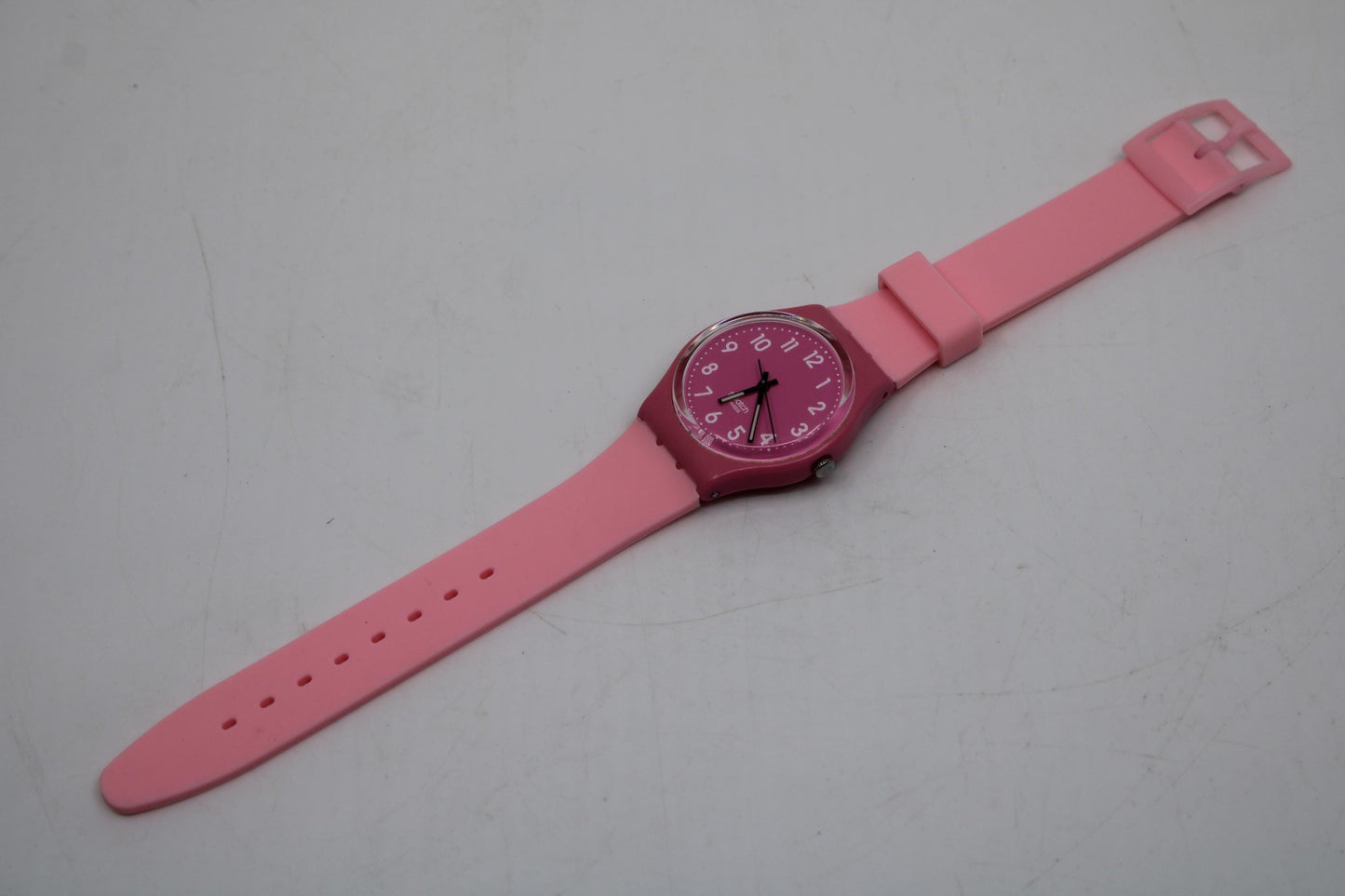 Mint 17mm Gents Swatch, Dragonfruit, GP128, in perfect working order!