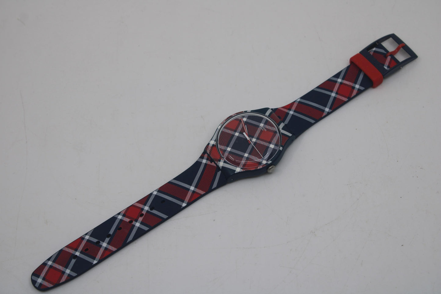 Swatch Watch New Gent 'Color Kilt' SUON103, Near Mint Condition, Working fine