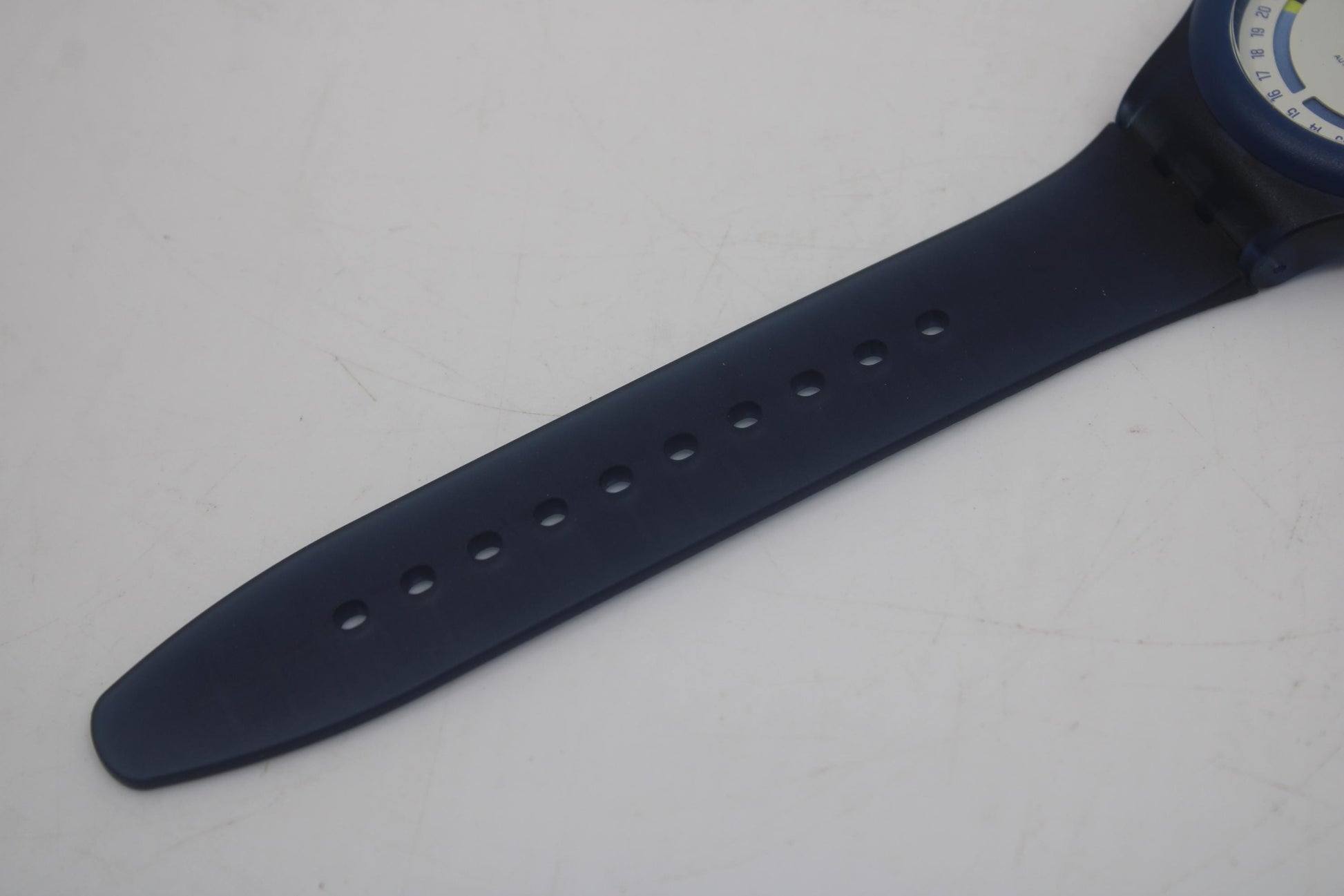 Swatch Sistem 51 Hodinkee STOPLIGHT NeoN REMIX SO30Z402 - unworn condition, running fine - Swatch Automatic - 42mm diameter - new in box