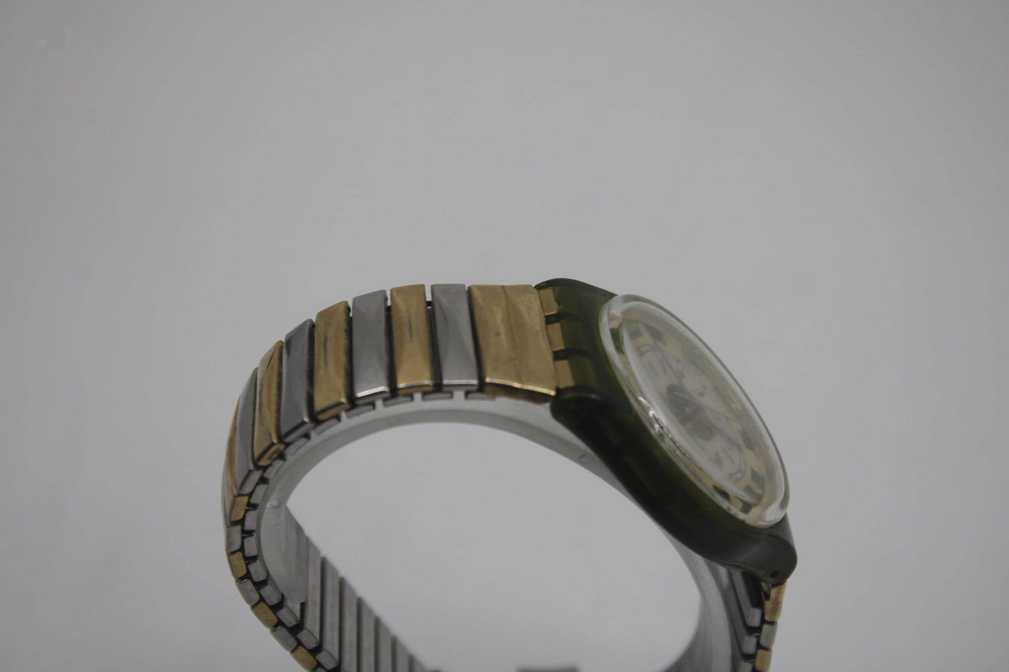 Vintage Gents Swatch, 'Green Shine', GG131, In Used Condition, Working fine, NO Box