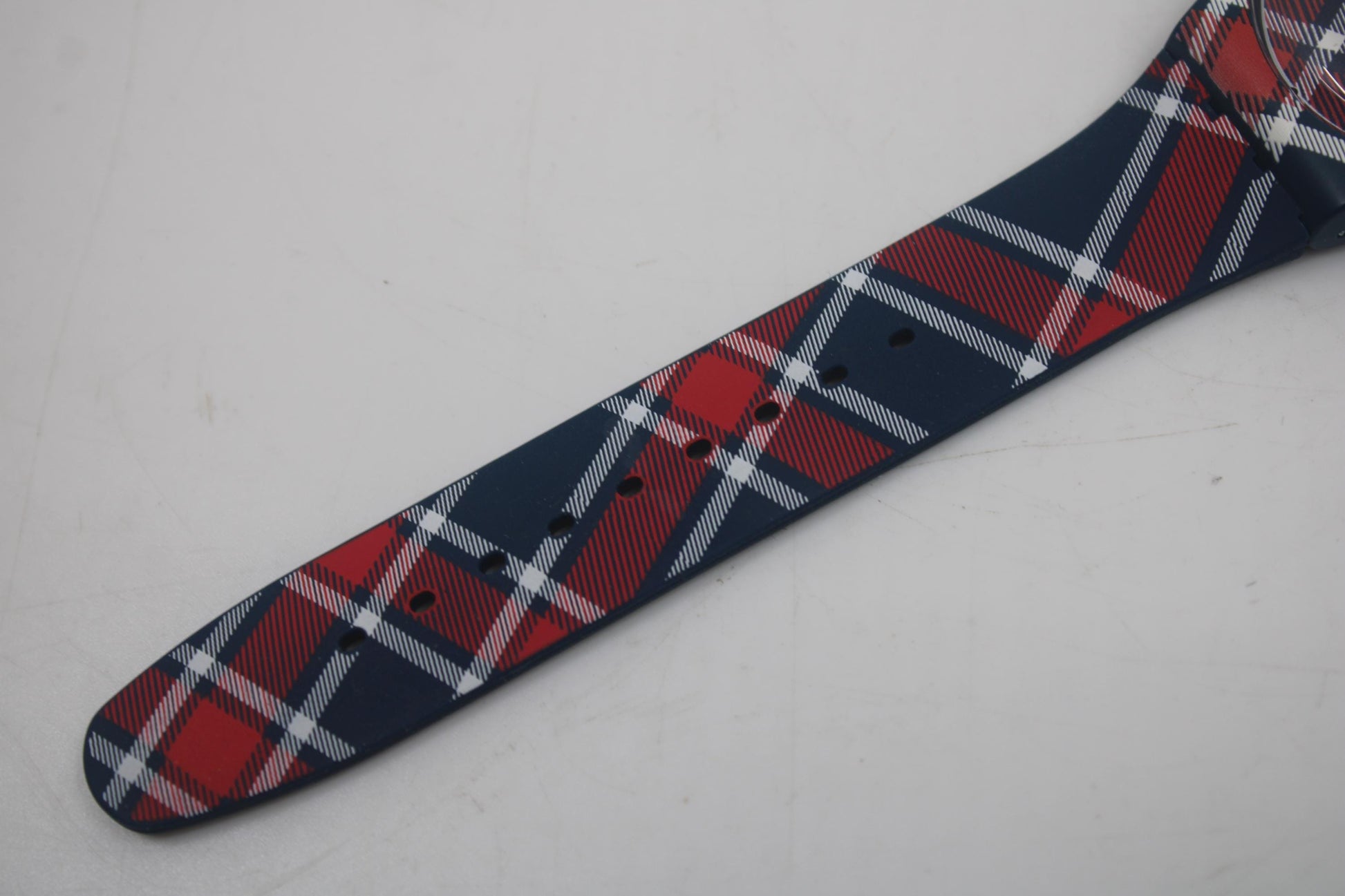 Swatch Watch New Gent 'Color Kilt' SUON103, Near Mint Condition, Working fine