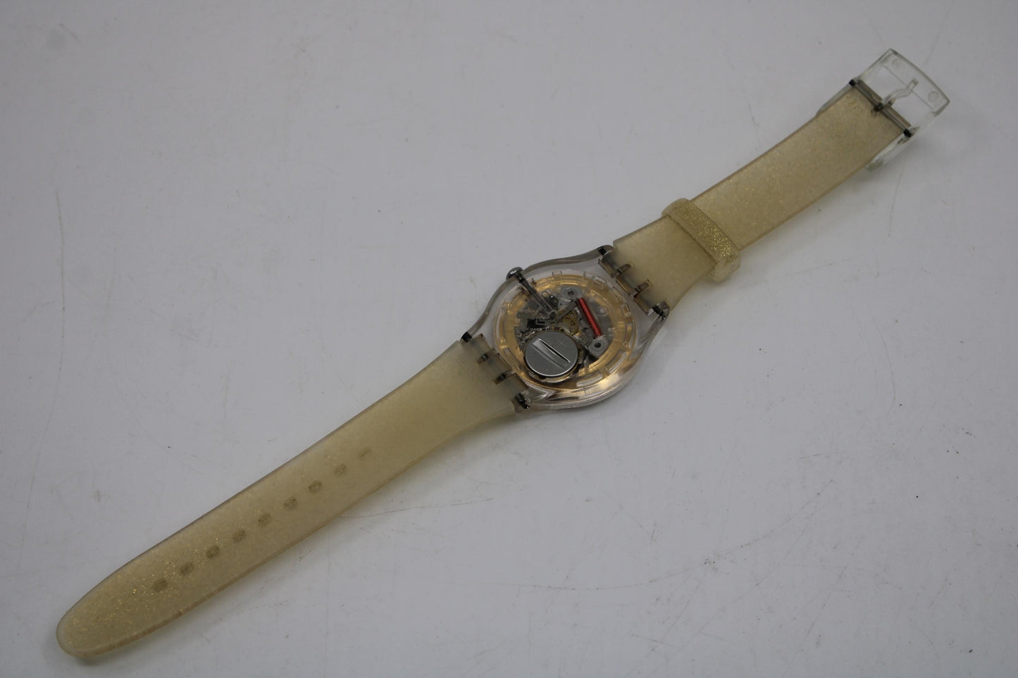 New Gents Swatch 'Golden Sparkle' SUON101, in used condition, working fine with the original strap