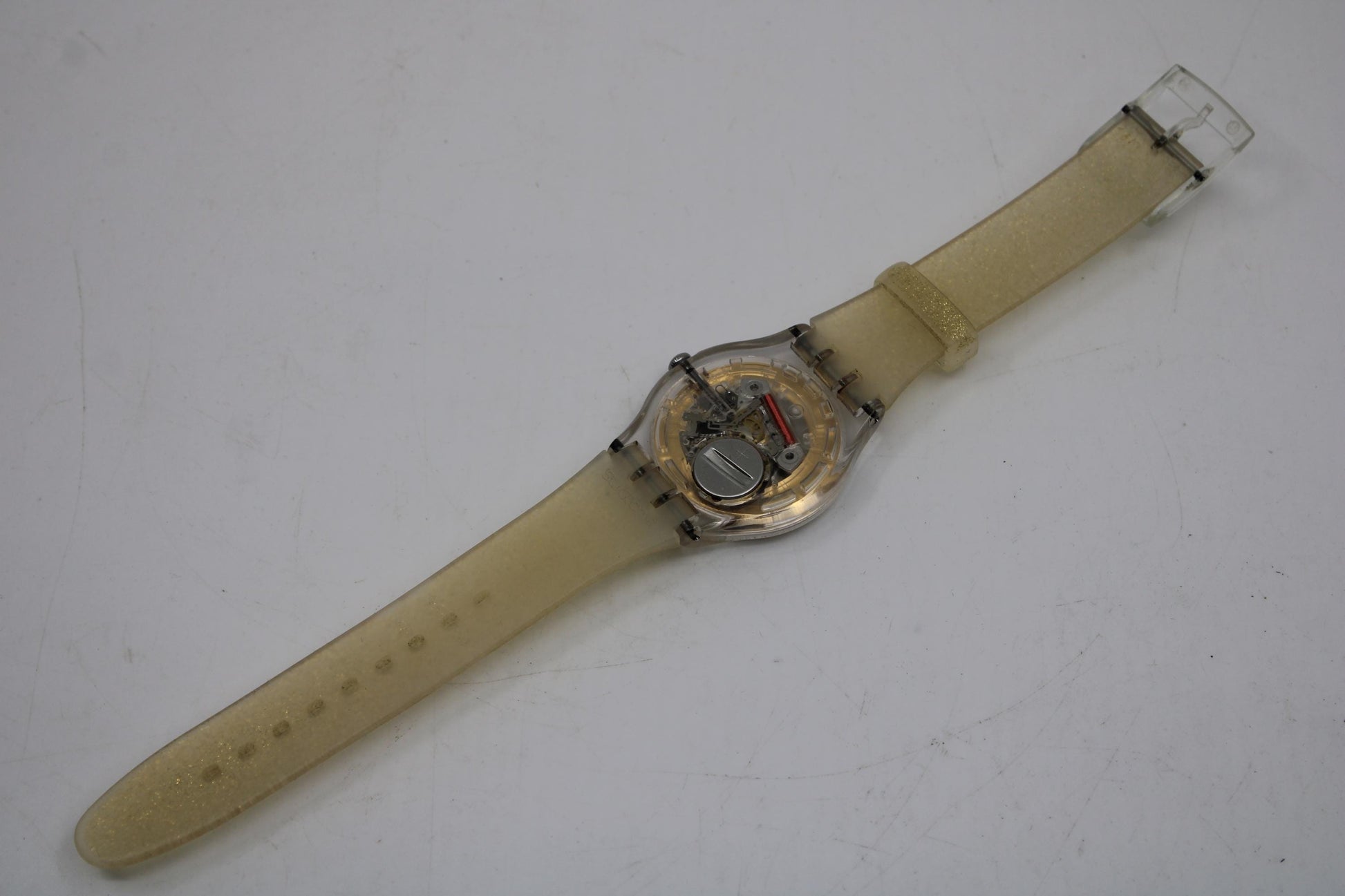 New Gents Swatch 'Golden Sparkle' SUON101, in used condition, working fine with the original strap