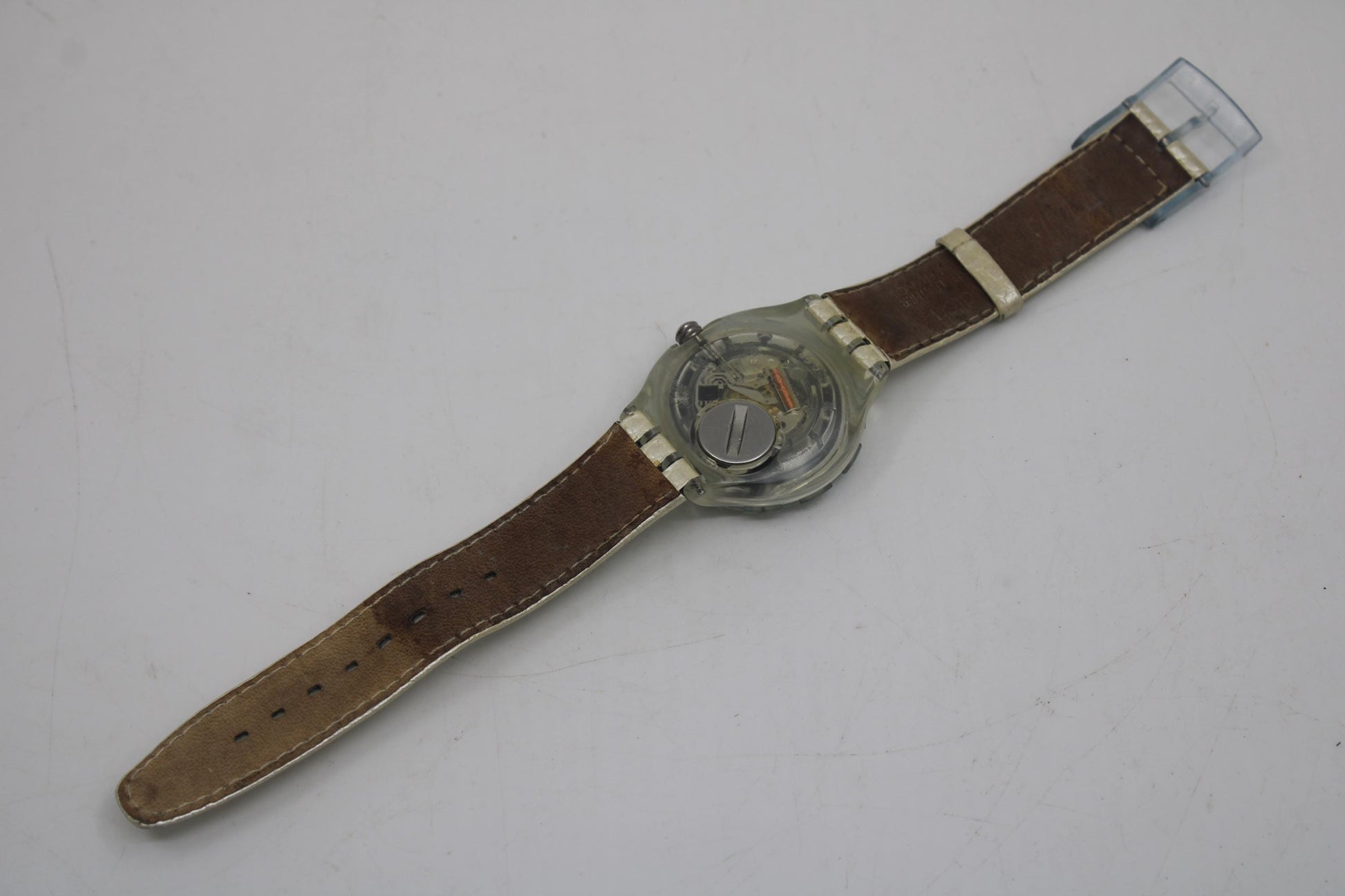 1994, Vintage Swatch Scuba 'Pearl Shell' SDK118, NO box, in Good, Working Condition, White Leather Strap
