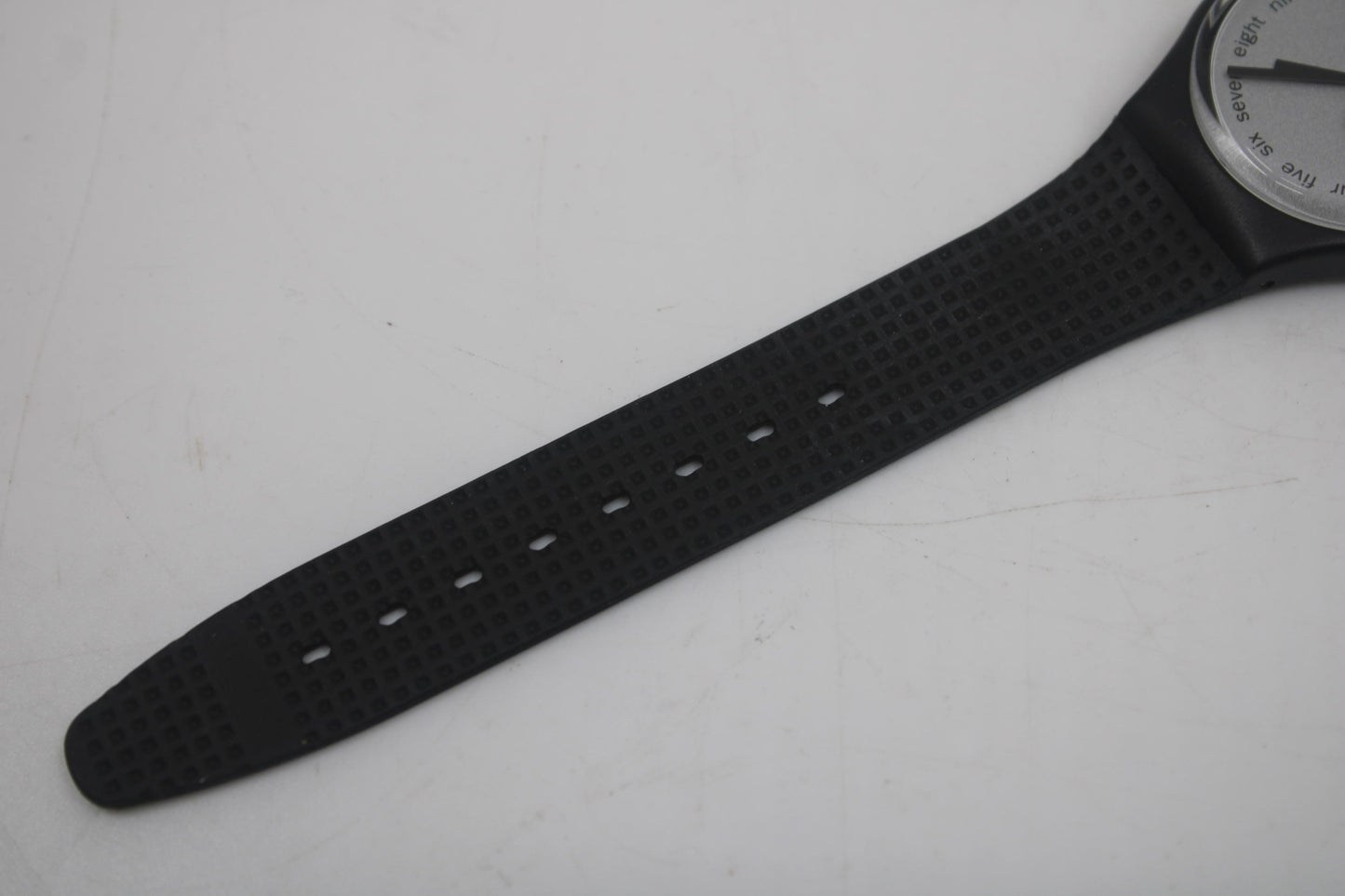 Vintage Gents Swatch 'The Burglar' GB717, NeW oLD SToCK, Never Worn, working 100% with original strap