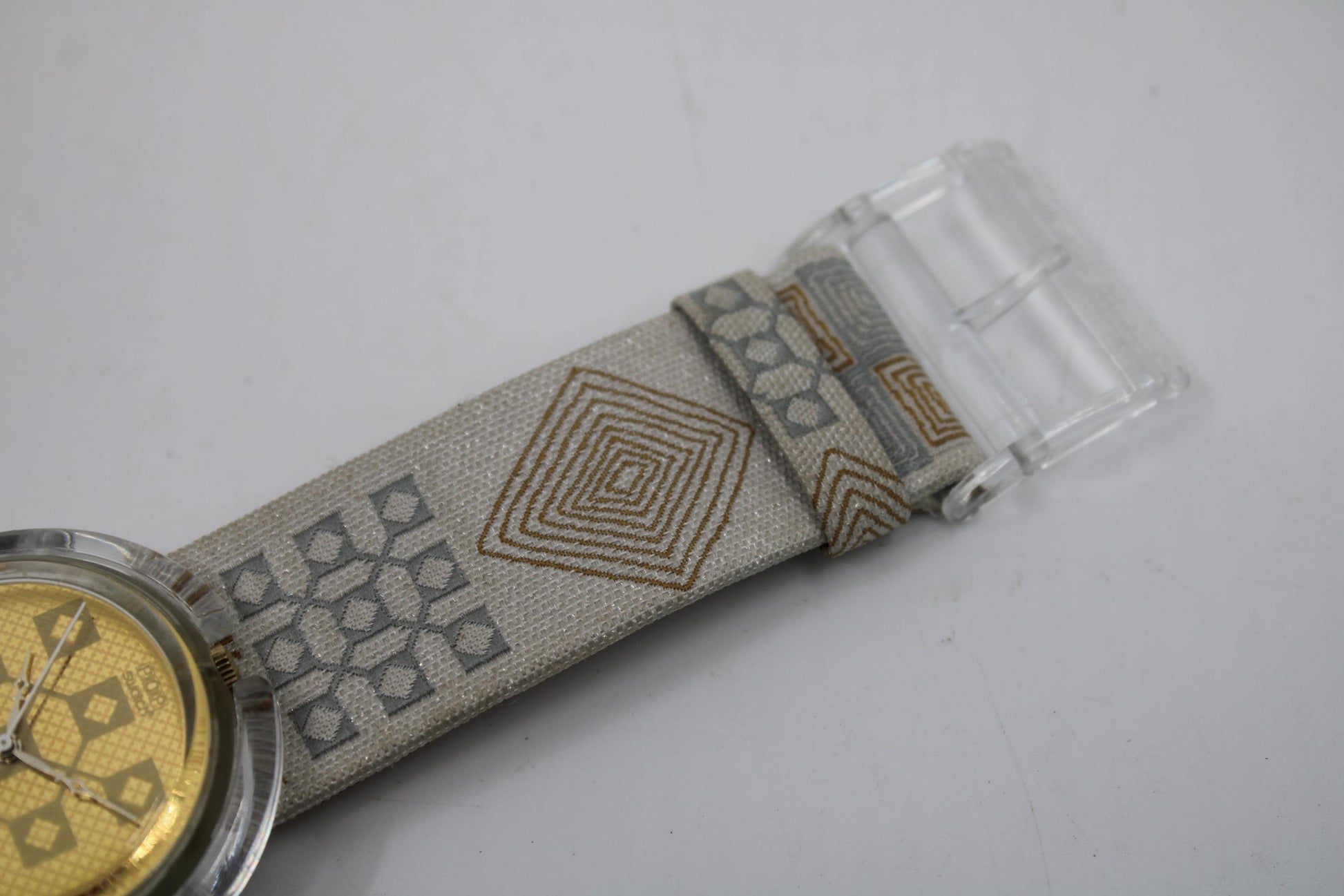 Vintage PMK127 Pop Swatch, 'Cremy Gold', Working fine, MINT Condition