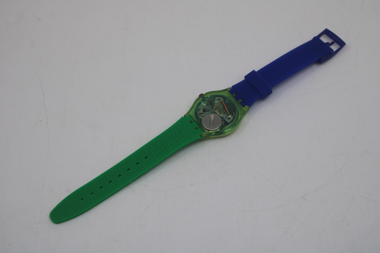 Vintage Gents Swatch 'Kasbah' GL104, nice, used condition, working fine with a brandnew, NON-original strap
