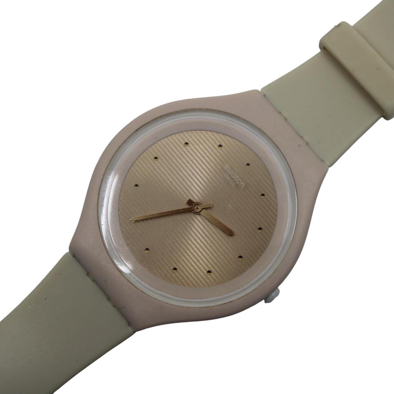 Skin Big Swatch 'Skin Skin' SVUT100, NO box, very good used condition, working fine with the original strap