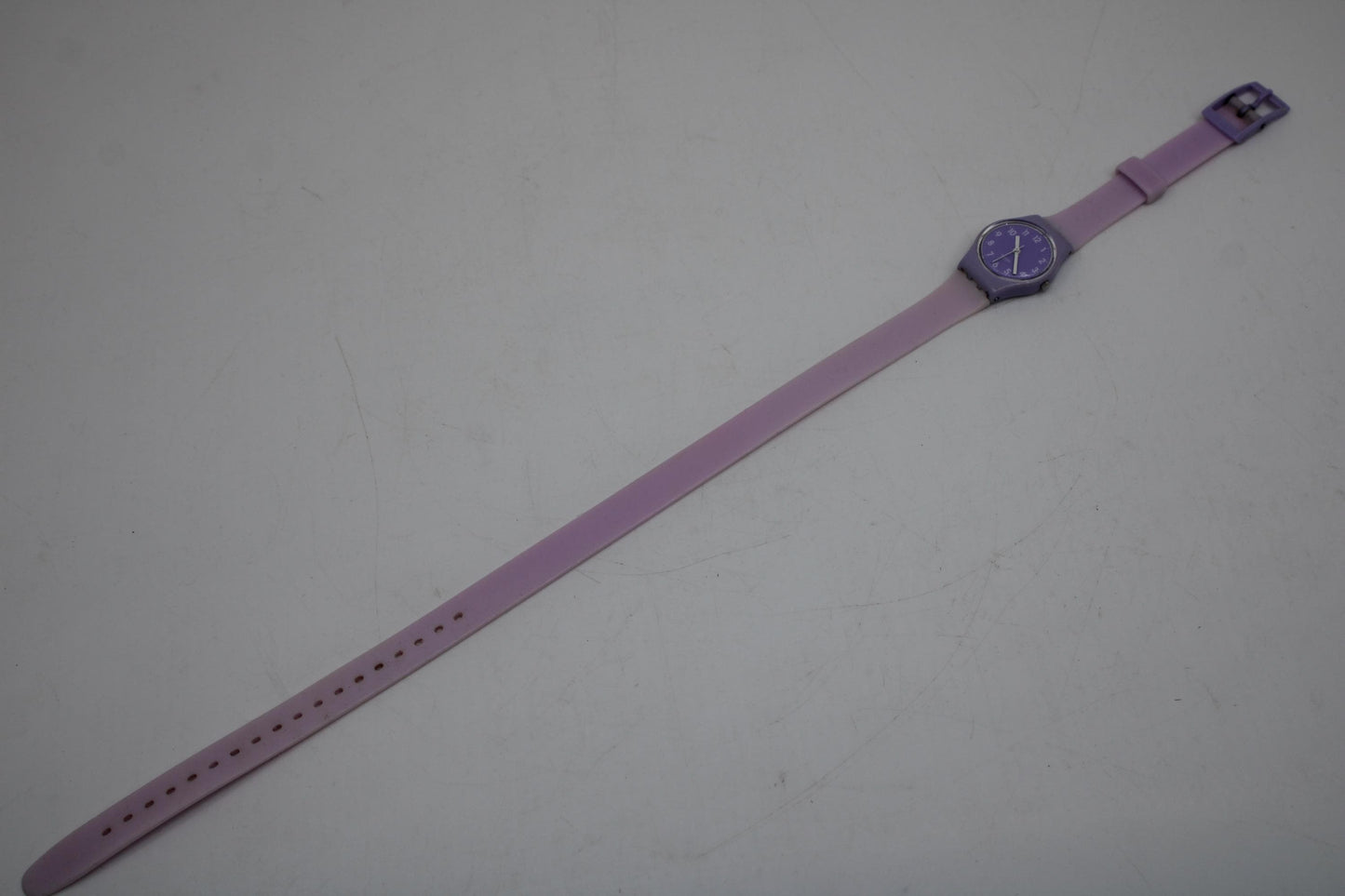 Berry Sorbet Vintage ladies Swatch, LV114, NO box, working 100%, original long strap