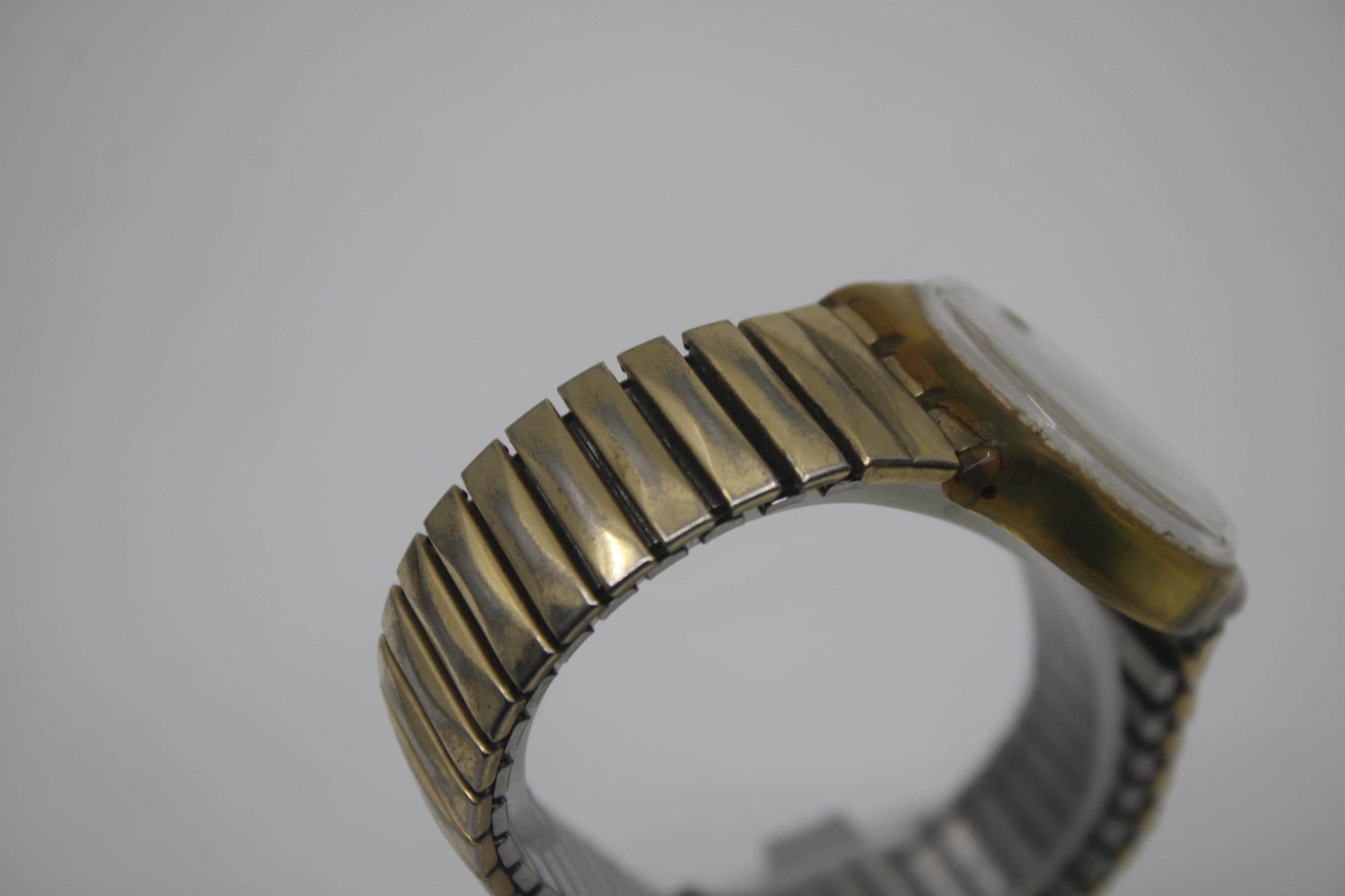 Vintage 34mm Gents Swatch watch, GK723, 'Raindrop', very rough, working condition