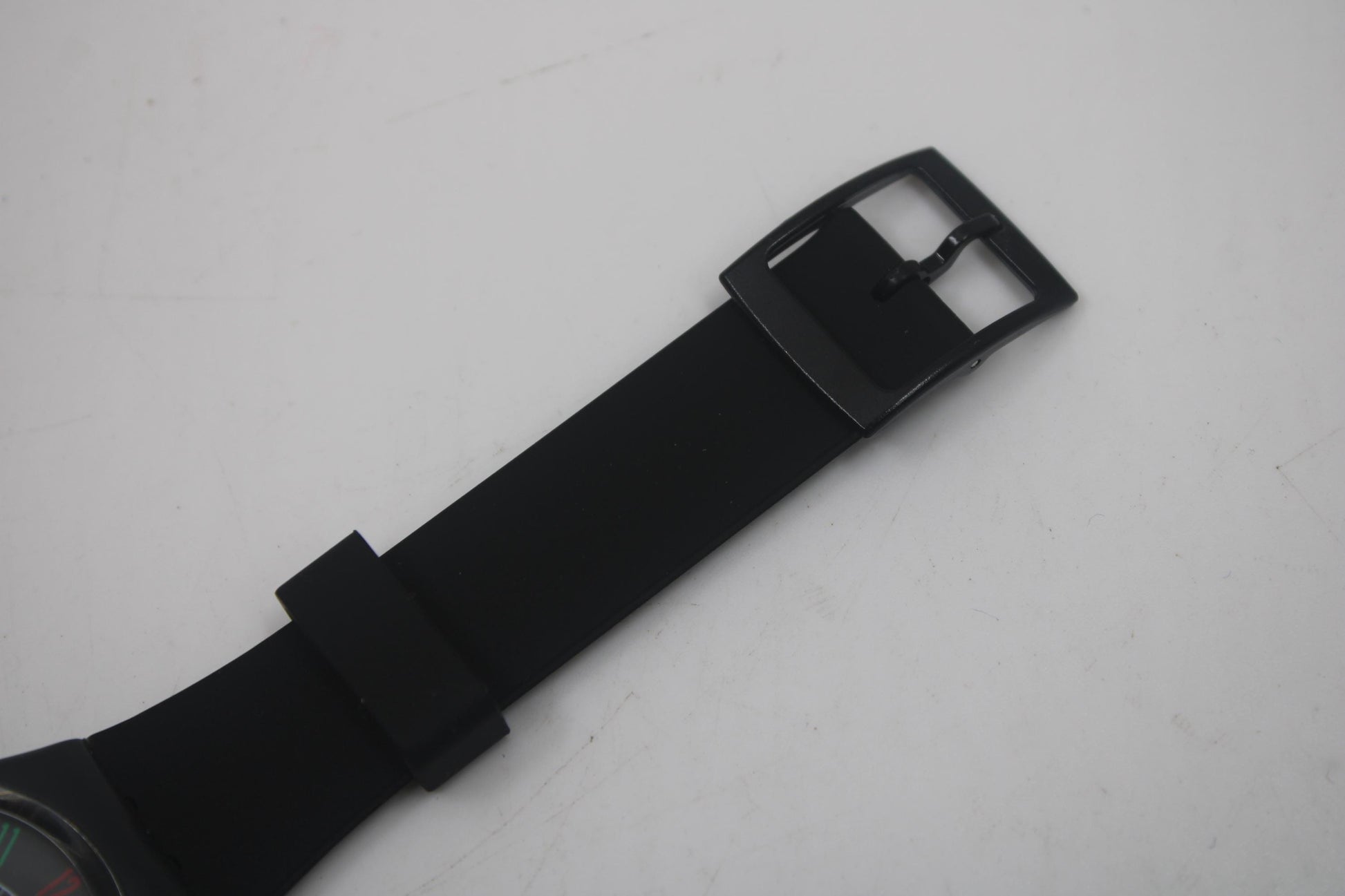 1986 Swatch 34mm Gents 'Ritz' GA400, working fine, NEAR MINT condition, brandnew strap