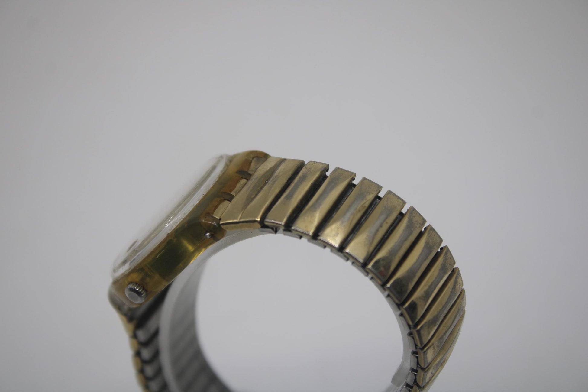 Vintage 34mm Gents Swatch watch, GK723, 'Raindrop', very rough, working condition