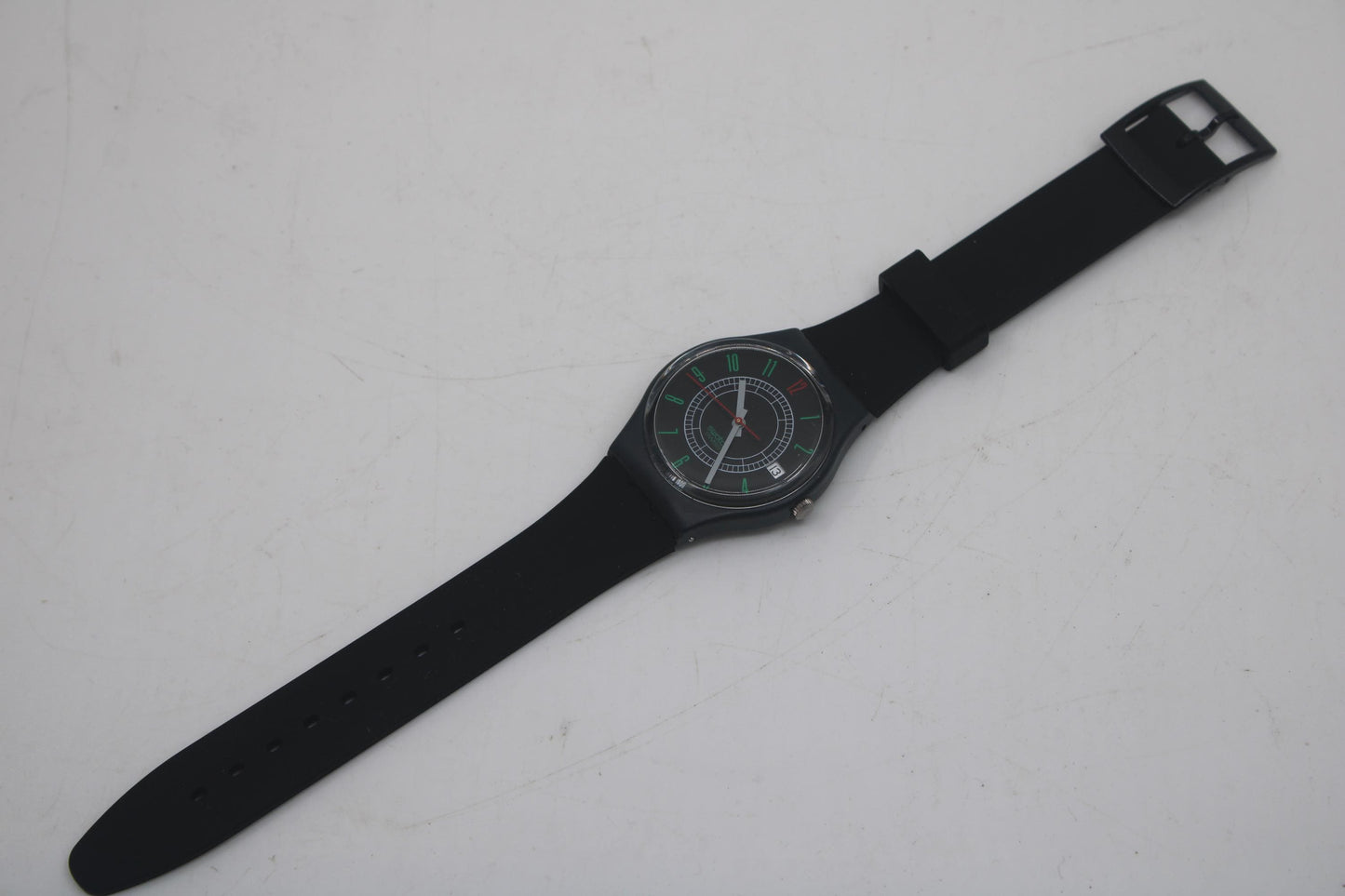 1986 Swatch 34mm Gents 'Ritz' GA400, working fine, NEAR MINT condition, brandnew strap