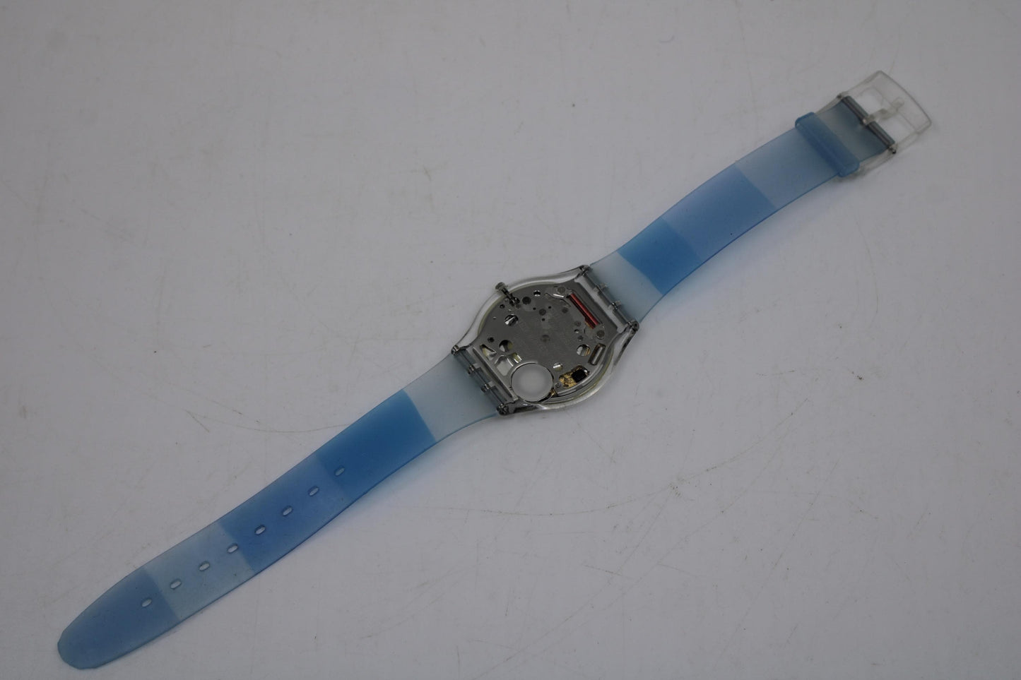 Vintage Skin Swatch 'Bludablu' SFK170, NO box, good, used condition, Watch is working fine, strap is original