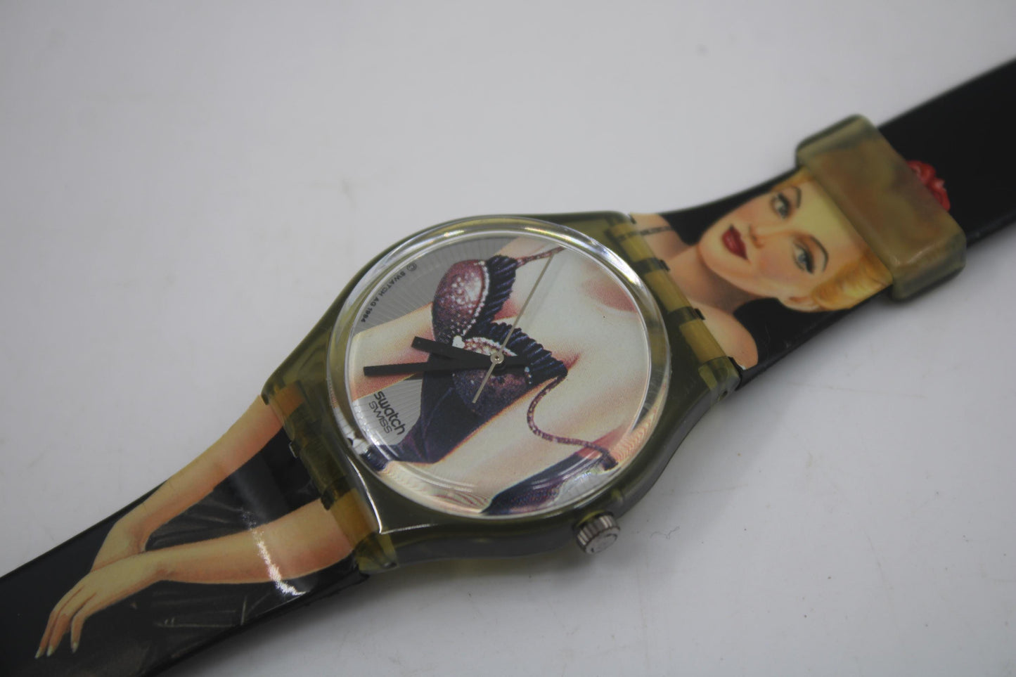 1995 'Lolita', GM128, 34mm Swatch, working, nice early 90s used vintage Swatch watch, very collectable