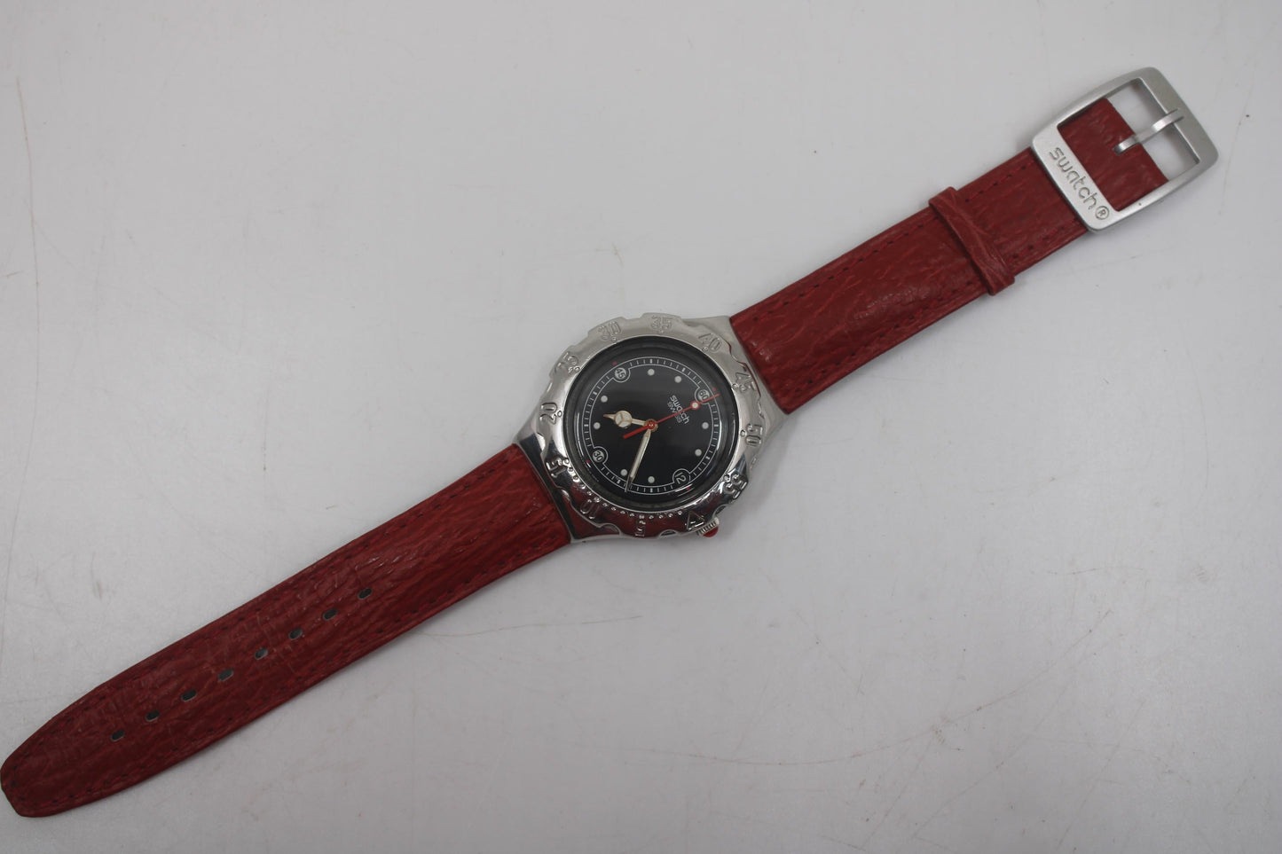 1996 Vintage Swatch Scuba Irony 'Lava Rock' YDS401, very nice condition, working