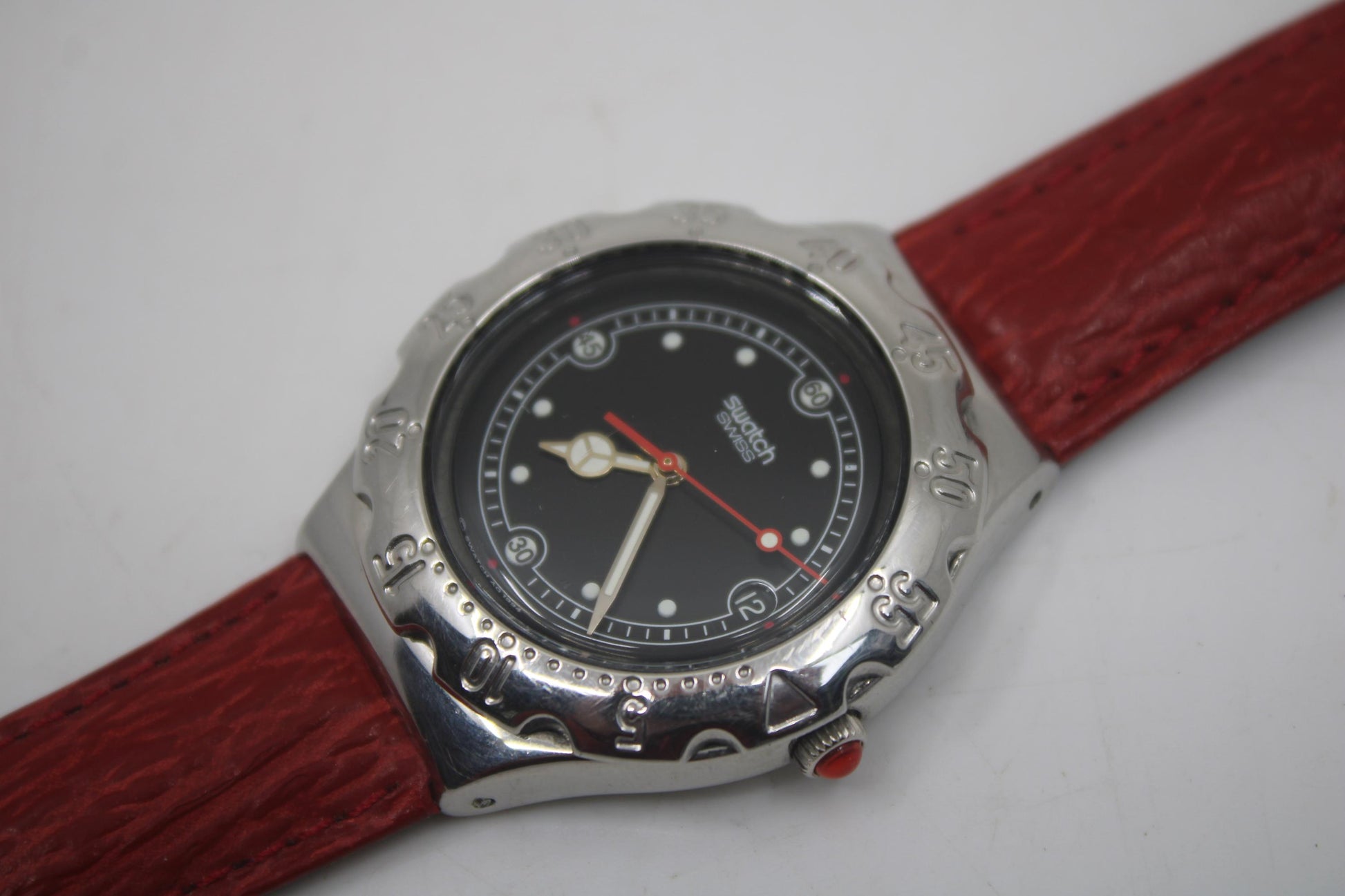 1996 Vintage Swatch Scuba Irony 'Lava Rock' YDS401, very nice condition, working