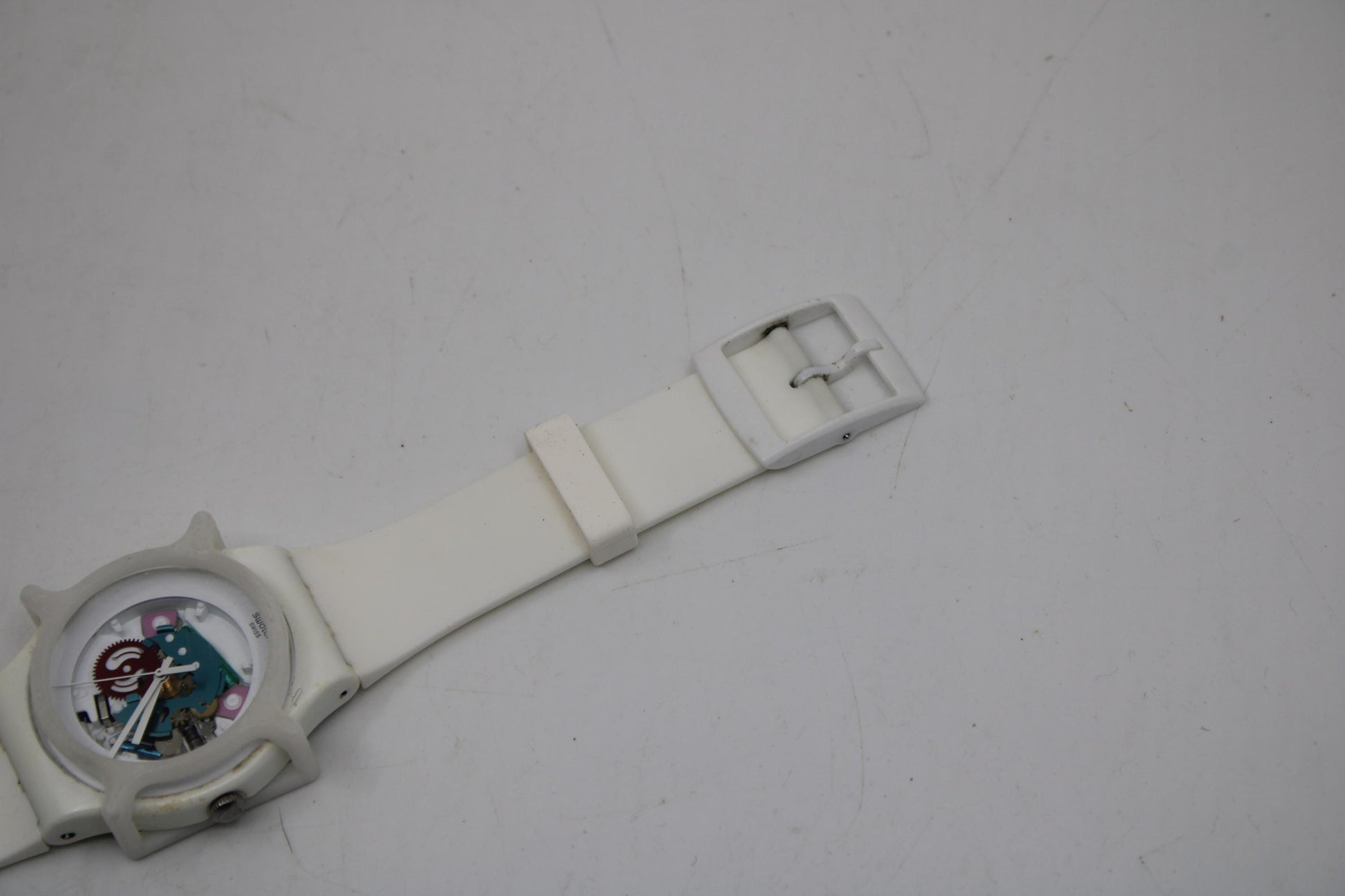 Swatch Watch 41mm New Gent 'White Lacquered' SUOW100, Original strap, Working 100% Nice, Used Condition, Guard is included