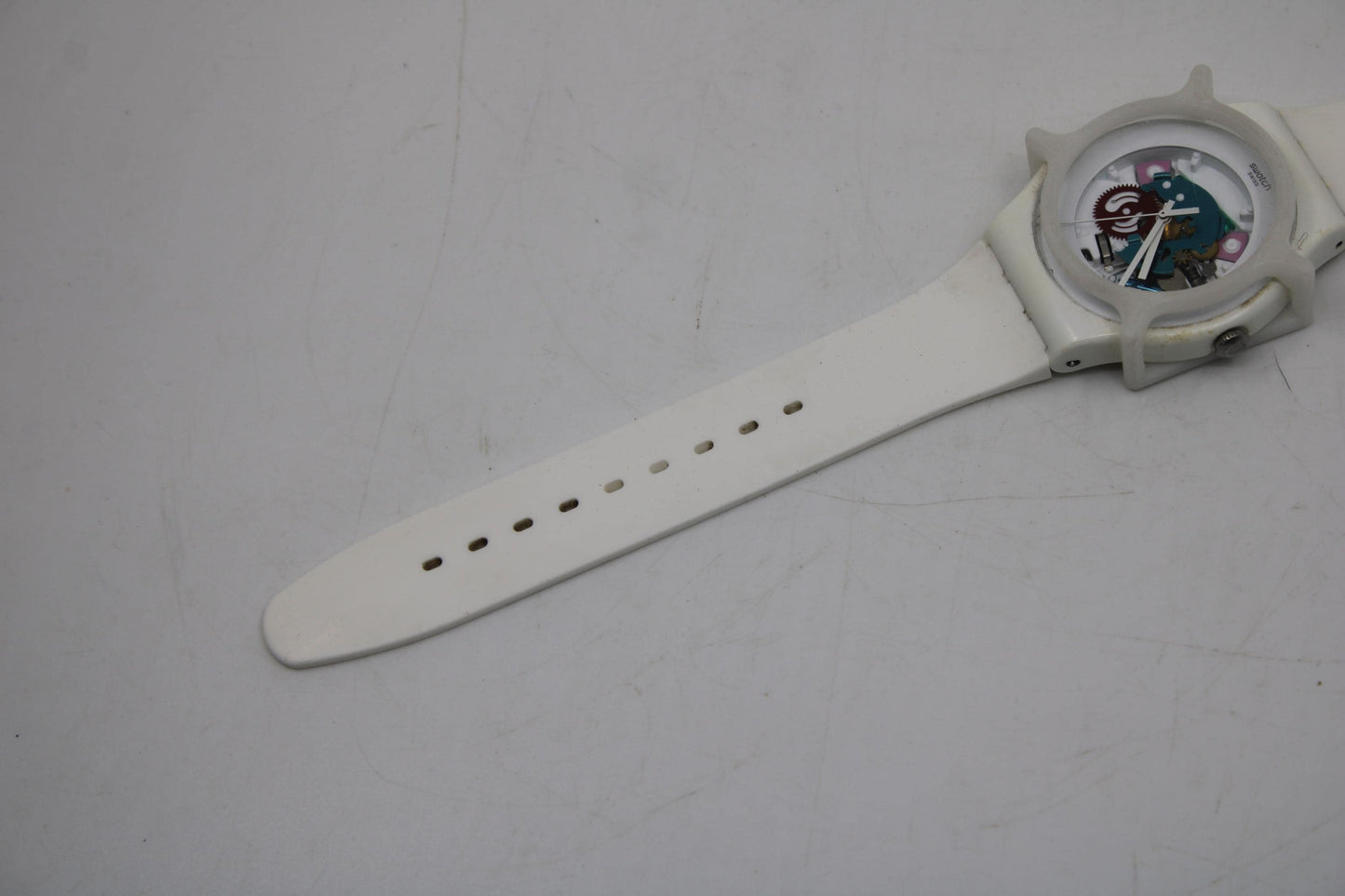 Swatch Watch 41mm New Gent 'White Lacquered' SUOW100, Original strap, Working 100% Nice, Used Condition, Guard is included