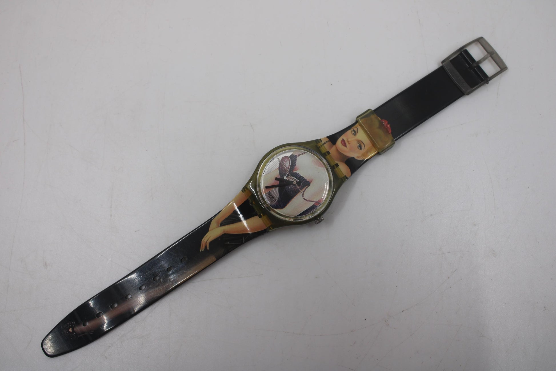 1995 'Lolita', GM128, 34mm Swatch, working, nice early 90s used vintage Swatch watch, very collectable