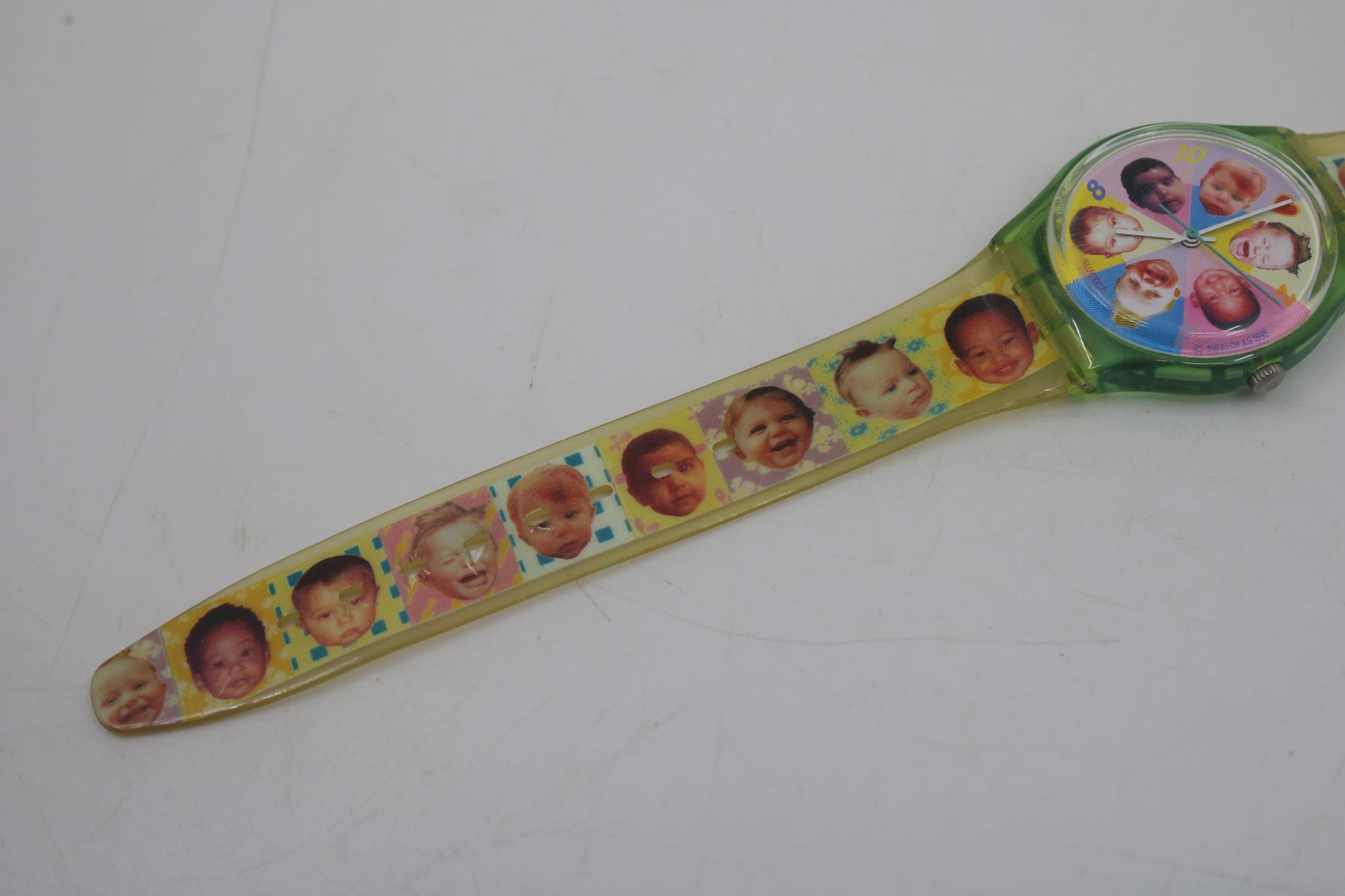 Vintage Gents Swatch 'Sweet Baby' GL107, Nice, Used Condition, working, with the original strap