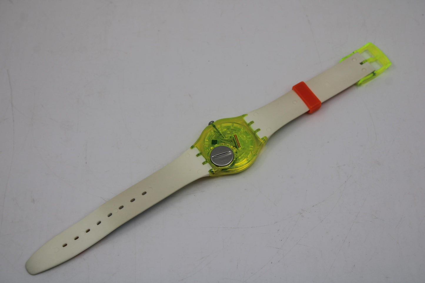 Vintage Gents Swatch 'Risk A Dare' GJ127, very nice, used condition, working, with original strap