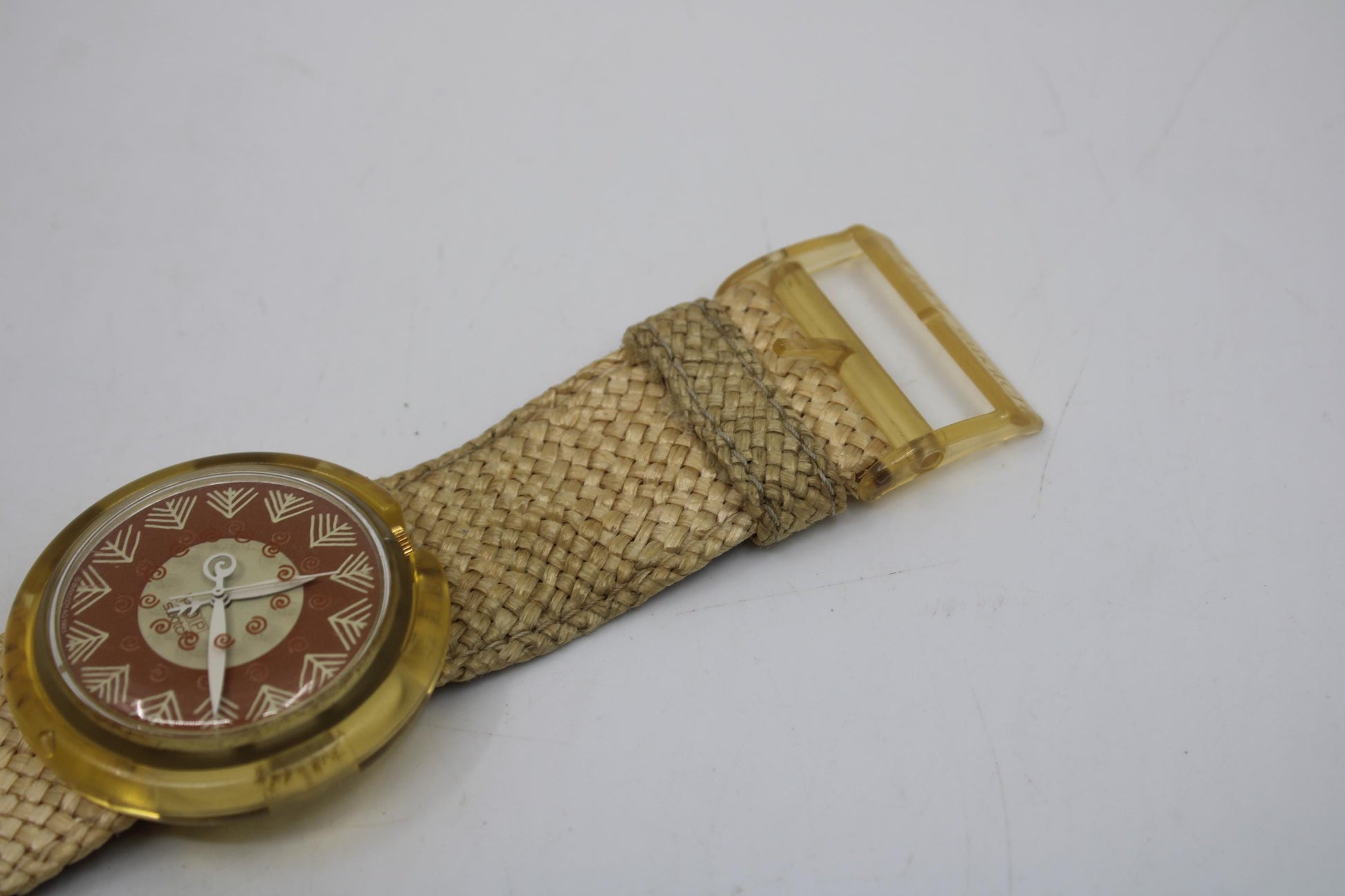 Vintage PWZ108 Pop Swatch, 'Leaf', NO box, Working, with original strap