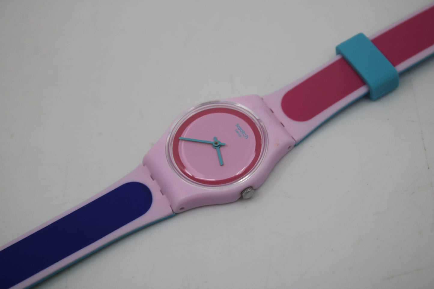 Ladies Swatch 25mm, Kauai, LP140, working, MINT condition, original long, double wrap strap