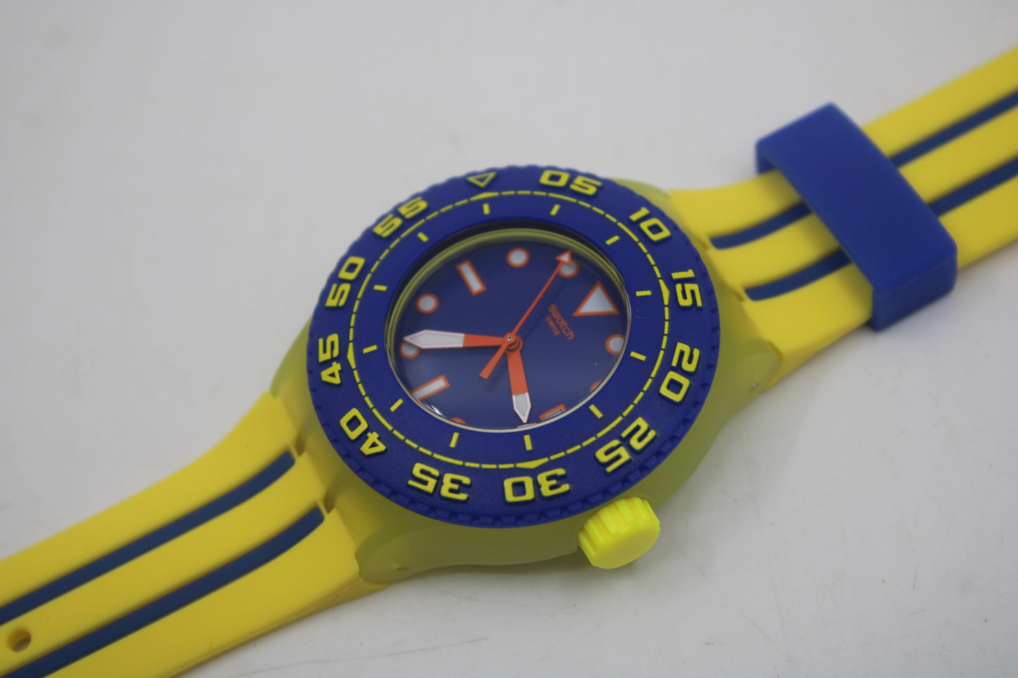 Scuba Libre Swatch, Playero, SUUJ400, New Old Stock, Never Worn