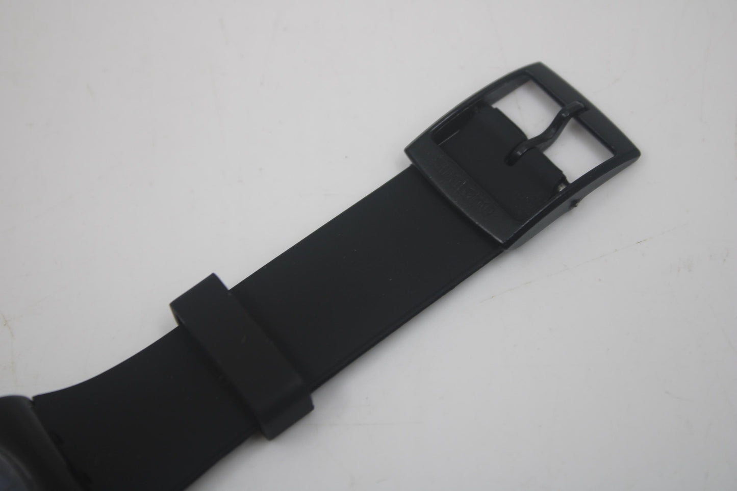 Swatch 41mm New Gent Black Rebel SUOB702, Silicone strap, Working, Nice, Used Condition