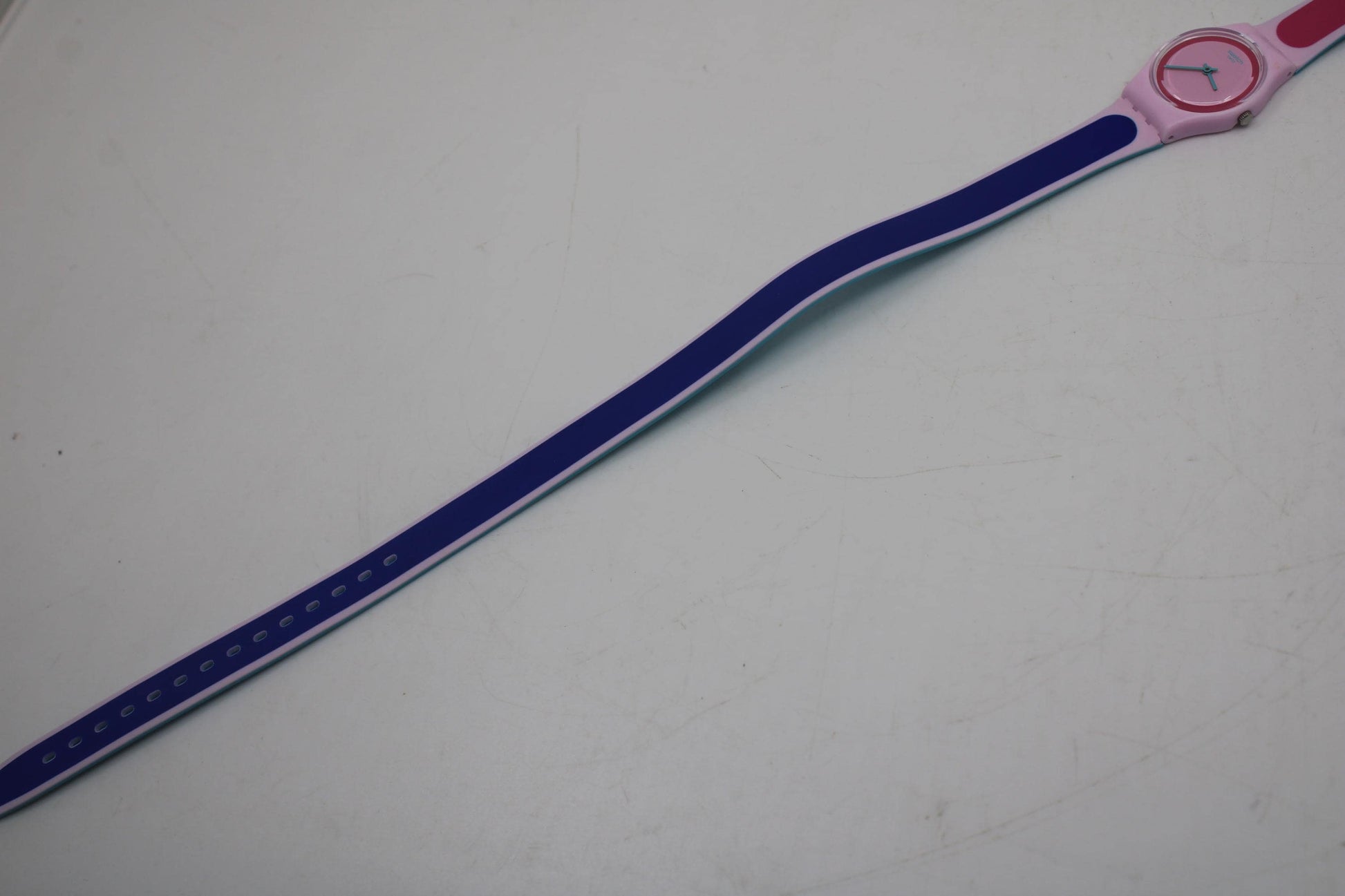 Ladies Swatch 25mm, Kauai, LP140, working, MINT condition, original long, double wrap strap