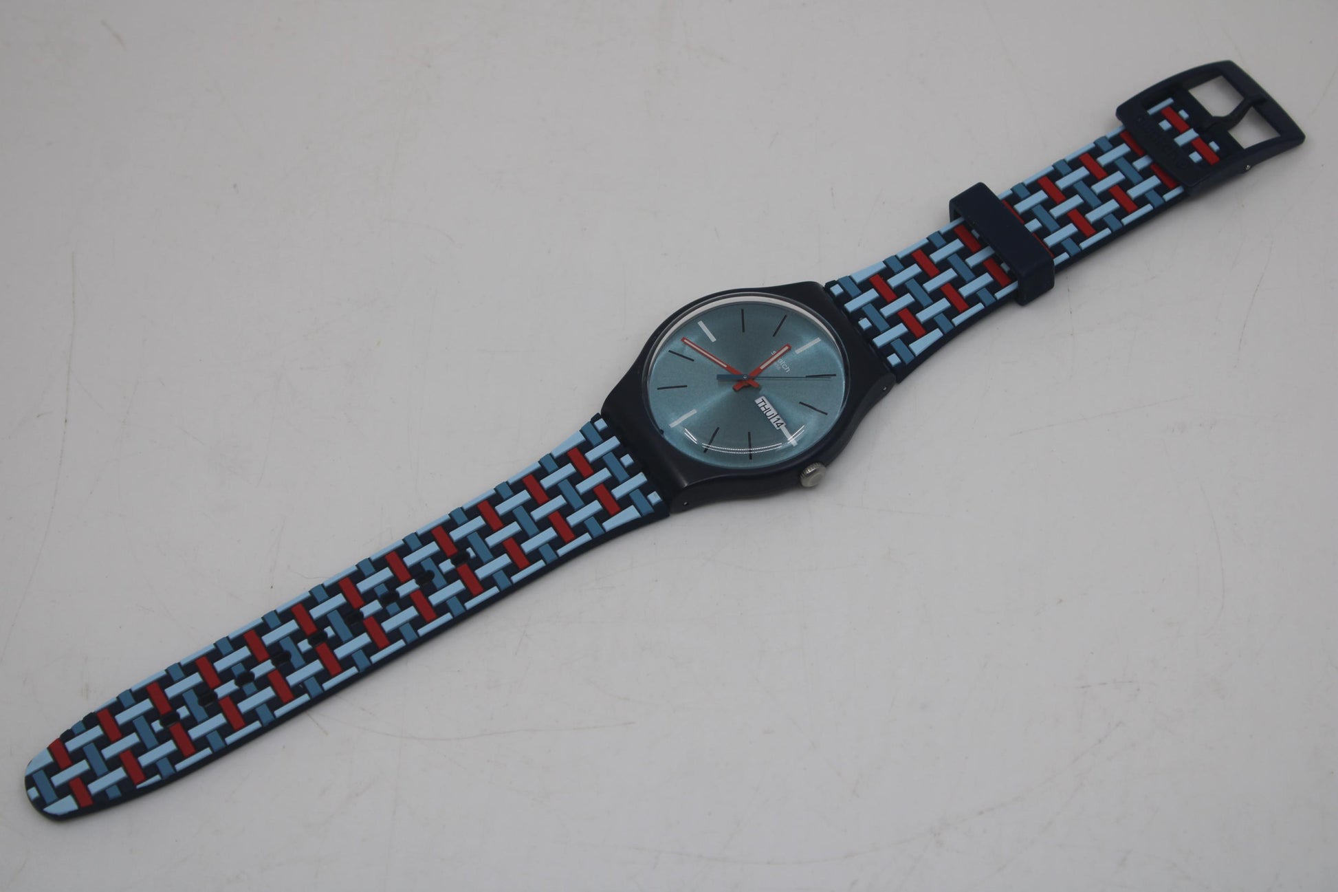 New Gents 41mm Swatch, Wovering, SUON710, in MINT condition, working