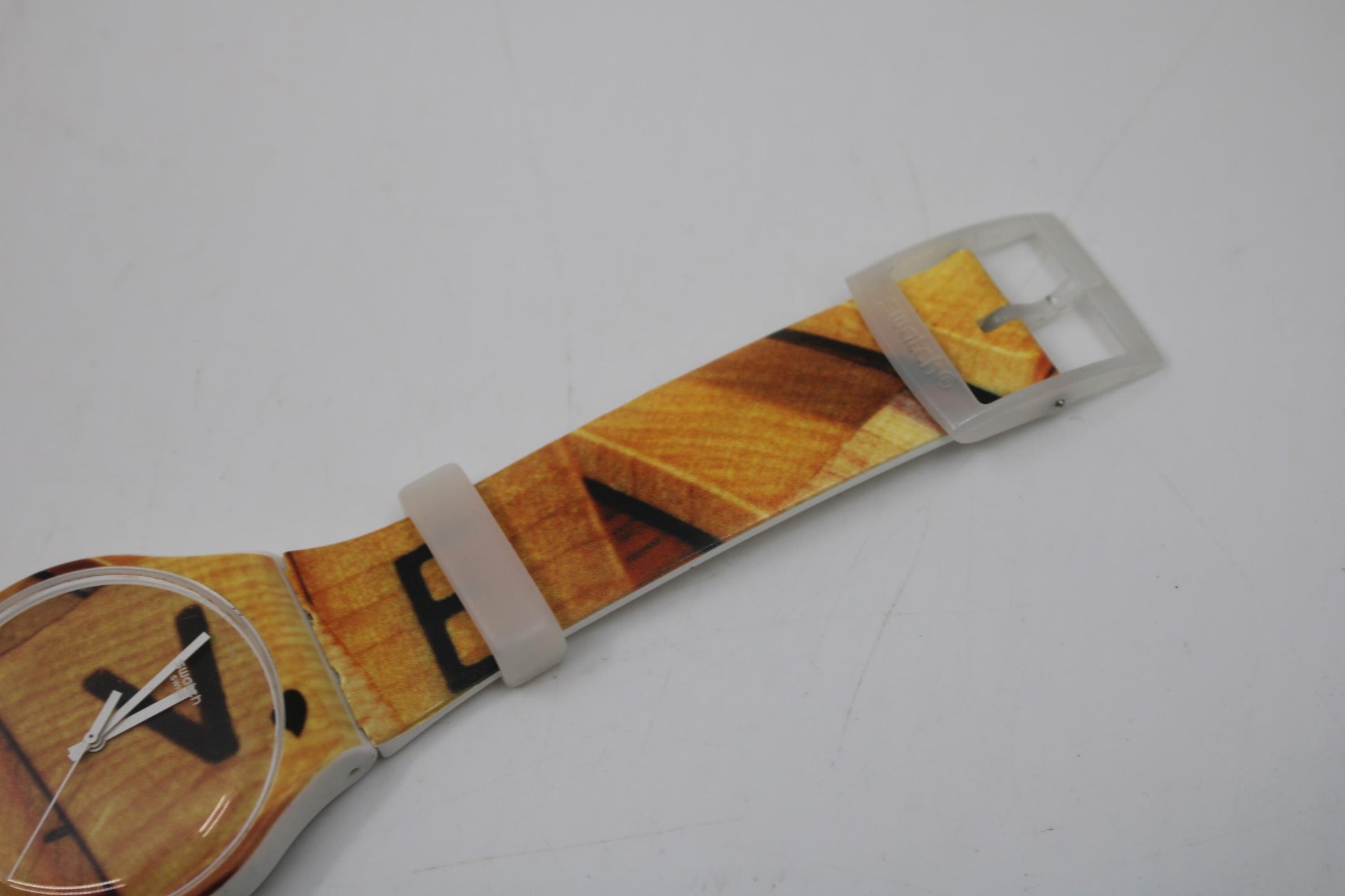 New Gents 41mm Swatch, Love Game, SUOW116, Near Mint