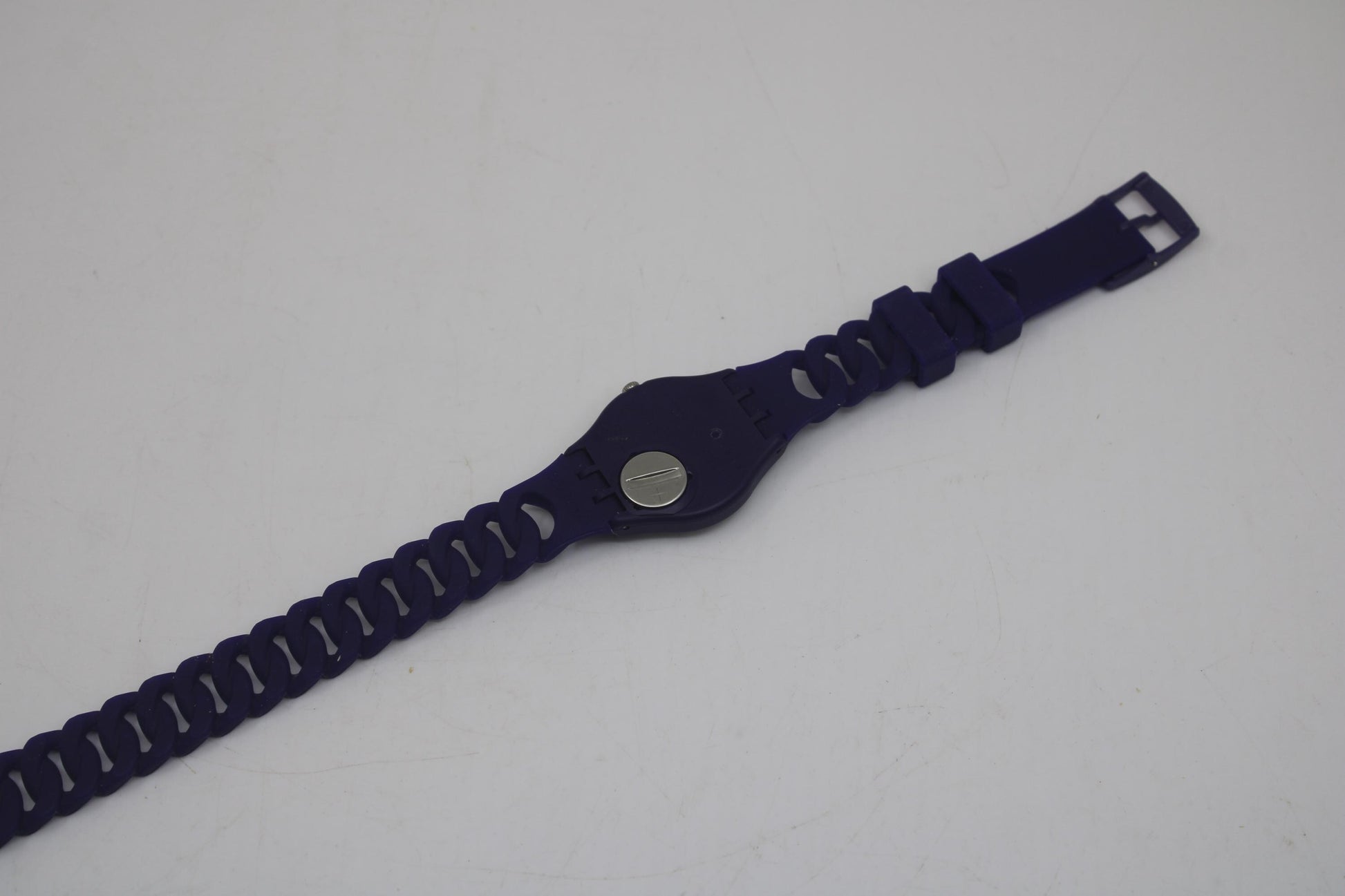 Swatch 34mm Gents, Purpbell, GV127, never worn, extra long strap