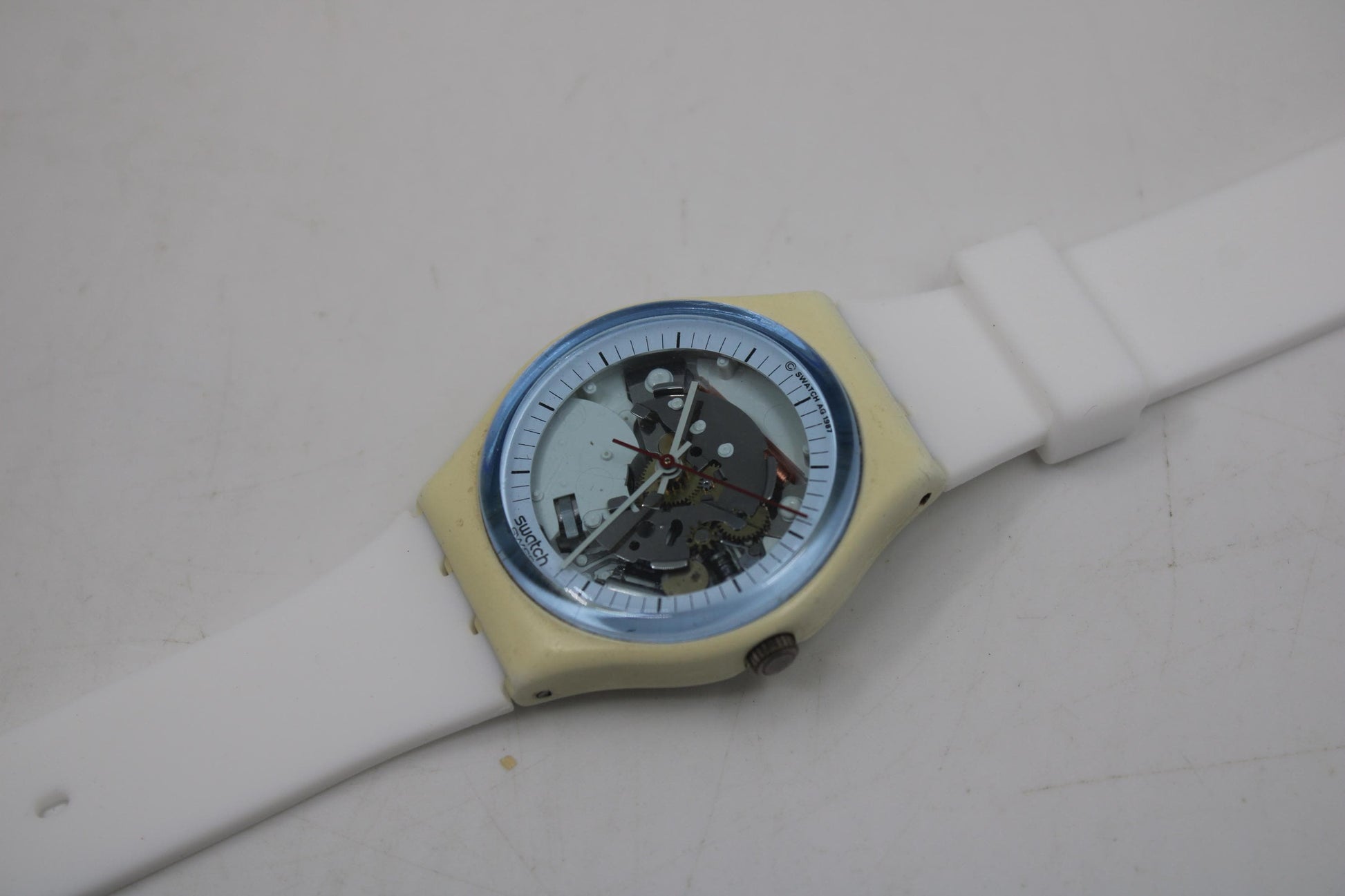 Swatch 34mm Gents, White Knight, GW110, nice, used condition