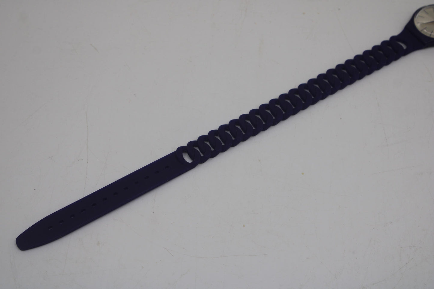 Swatch 34mm Gents, Purpbell, GV127, never worn, extra long strap