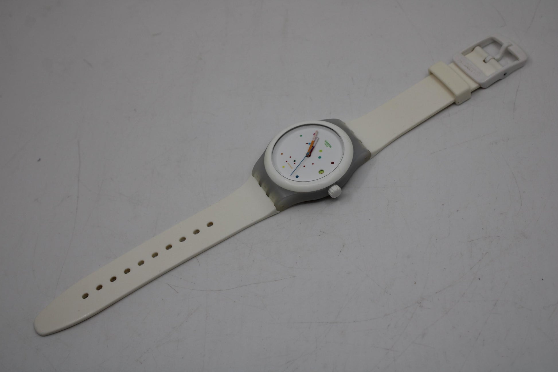 Swatch Sistem 51, System White, SUTW400, Nice Used Condition, Swatch Automatic, 42mm diameter