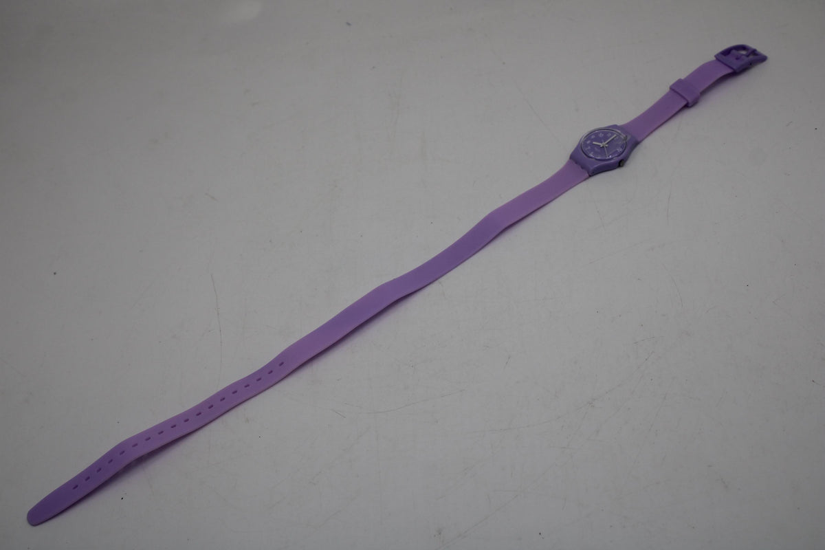 Berry Sorbet Vintage ladies Swatch, LV114, new and unworn, working