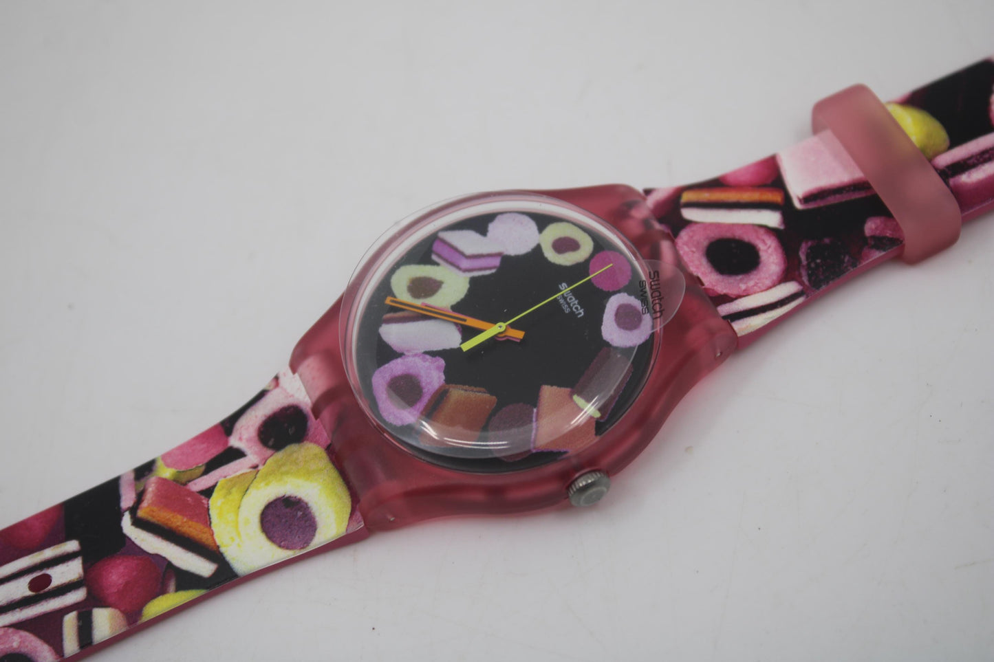 Swatch Watch, 41mm, New Gent, Lekker, SUOP102, Working, New Old Stock, Never Worn