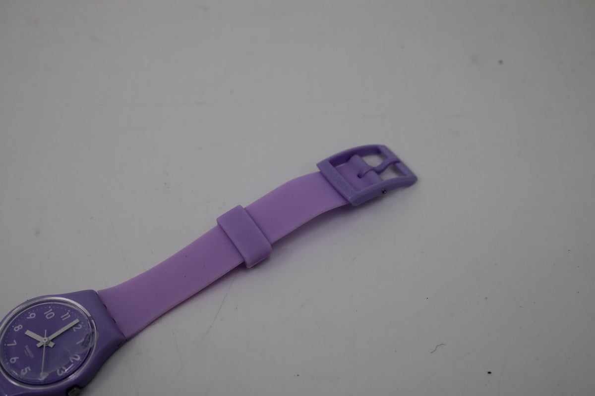 Berry Sorbet Vintage ladies Swatch, LV114, new and unworn, working