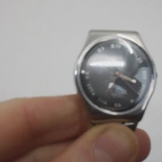 Vintage Gents Swatch 'Iron Man' GY116, Brand New and Unworn, working with original strap
