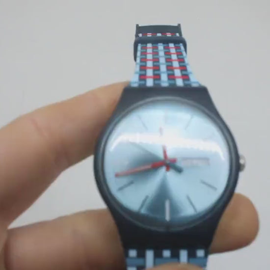 New Gents 41mm Swatch, Wovering, SUON710, in MINT condition, working