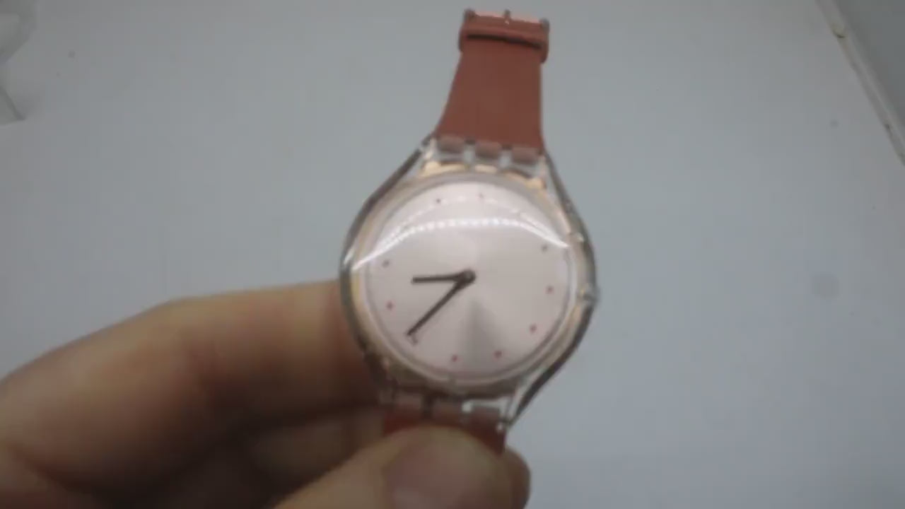 Skin Big Swatch 'Skin Amor' SVOK108, NO box, New Old Stock, Unworn, Watch is working, strap is original